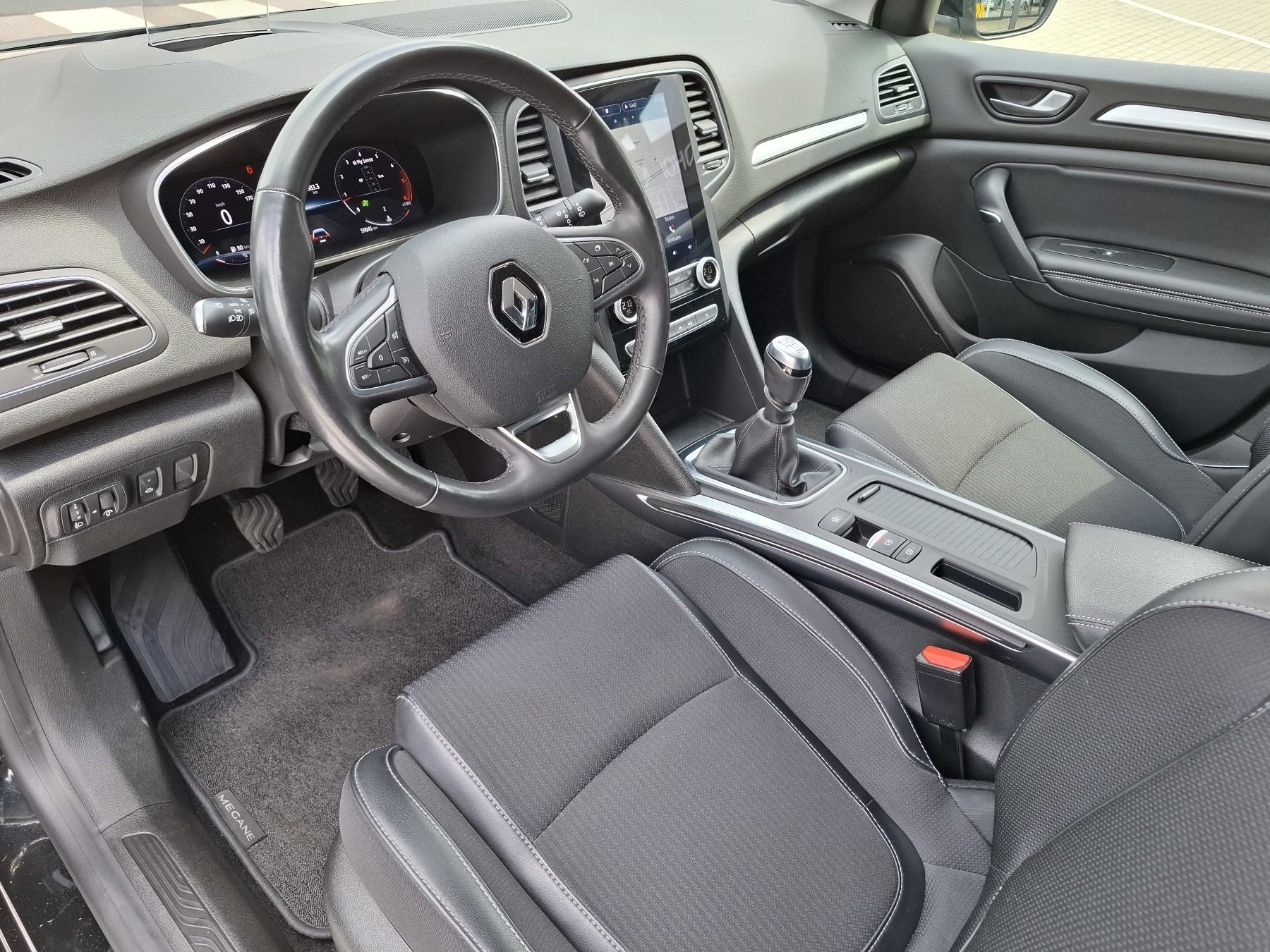 Bild 18 - Megane 5-Türer INTENS TCe 140 GPF