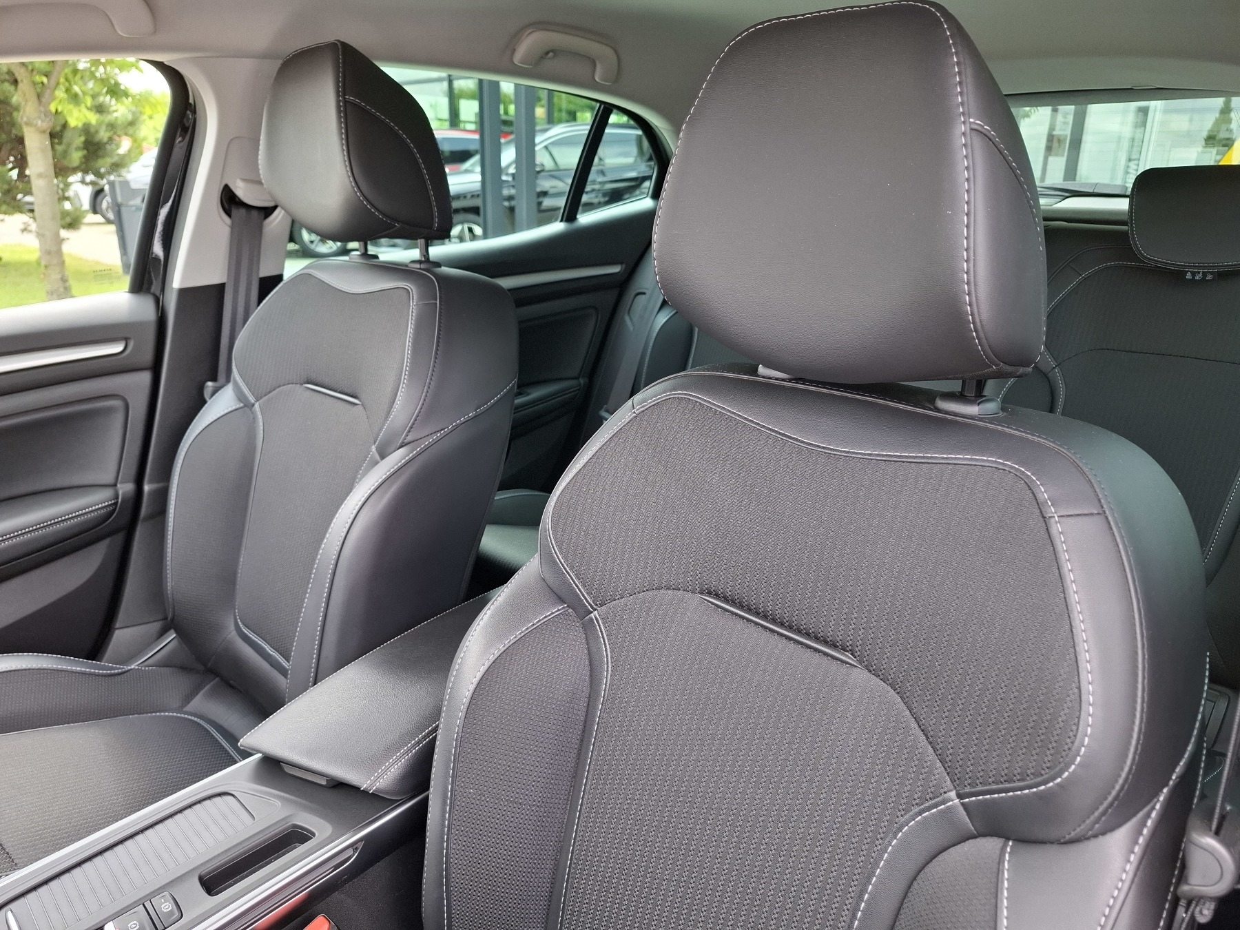 Bild 29 - Megane 5-Türer INTENS TCe 140 GPF