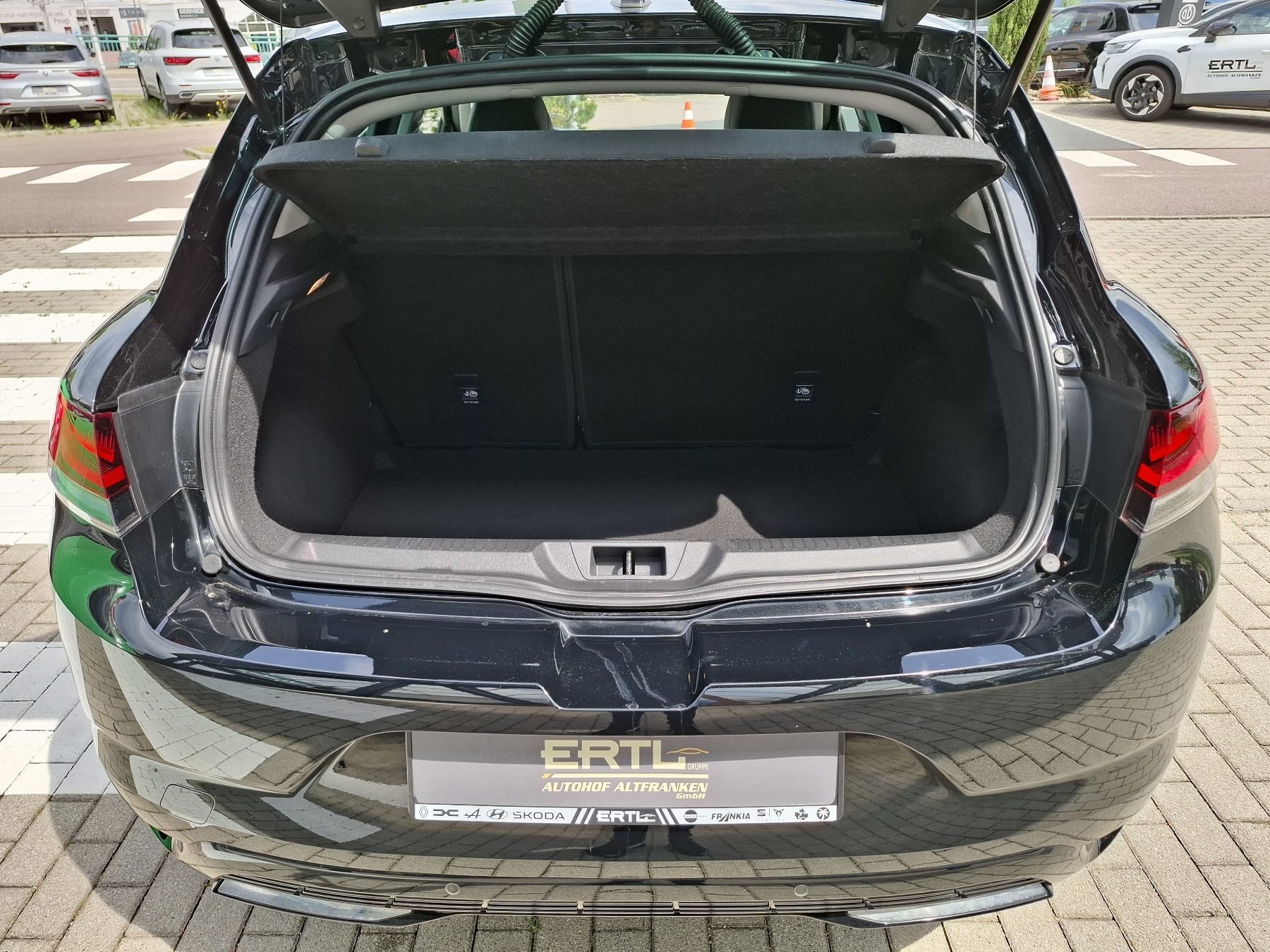 Bild 9 - Megane 5-Türer INTENS TCe 140 GPF
