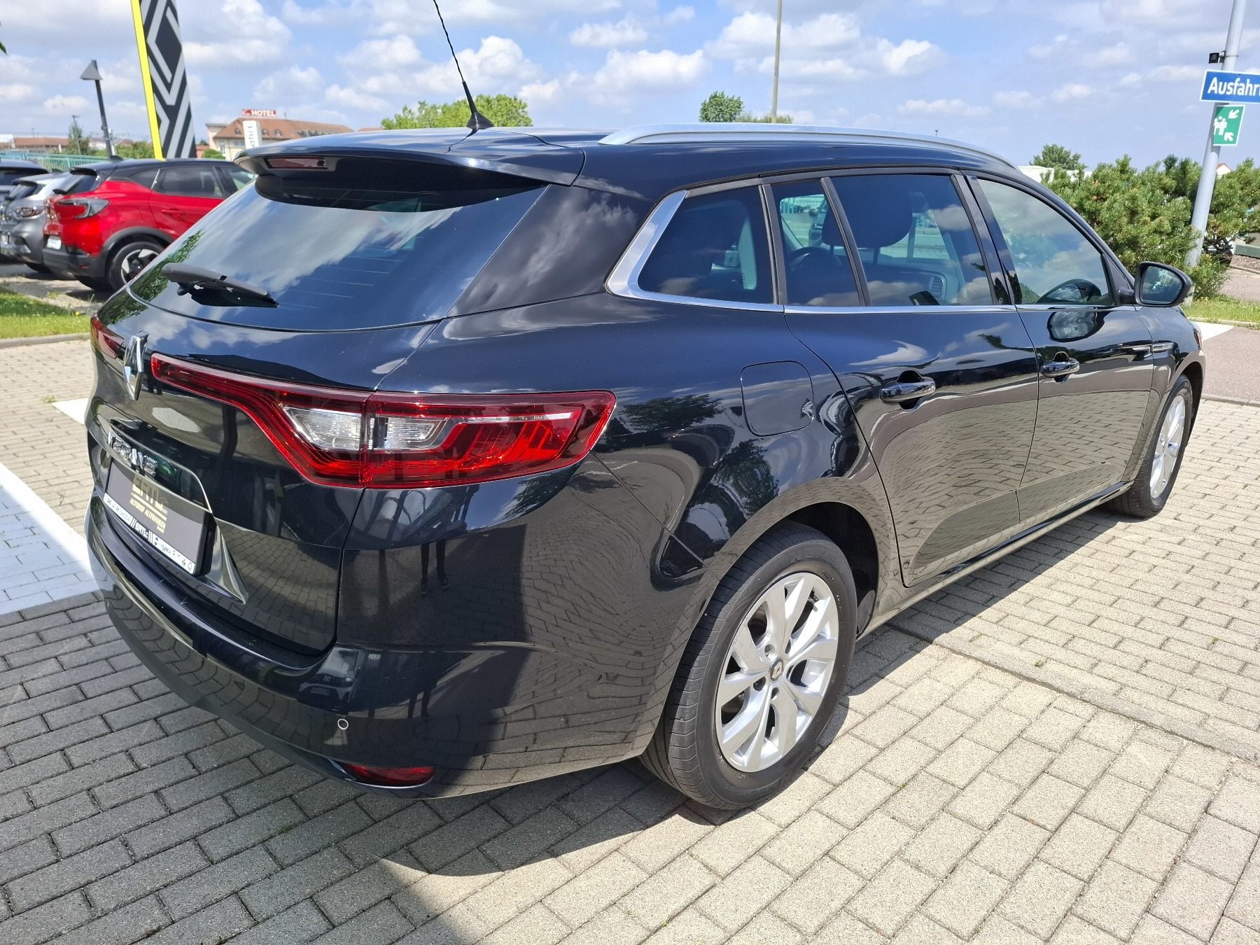 Bild 6 - Megane Grandtour LIMITED Deluxe ENERGY TCe 130