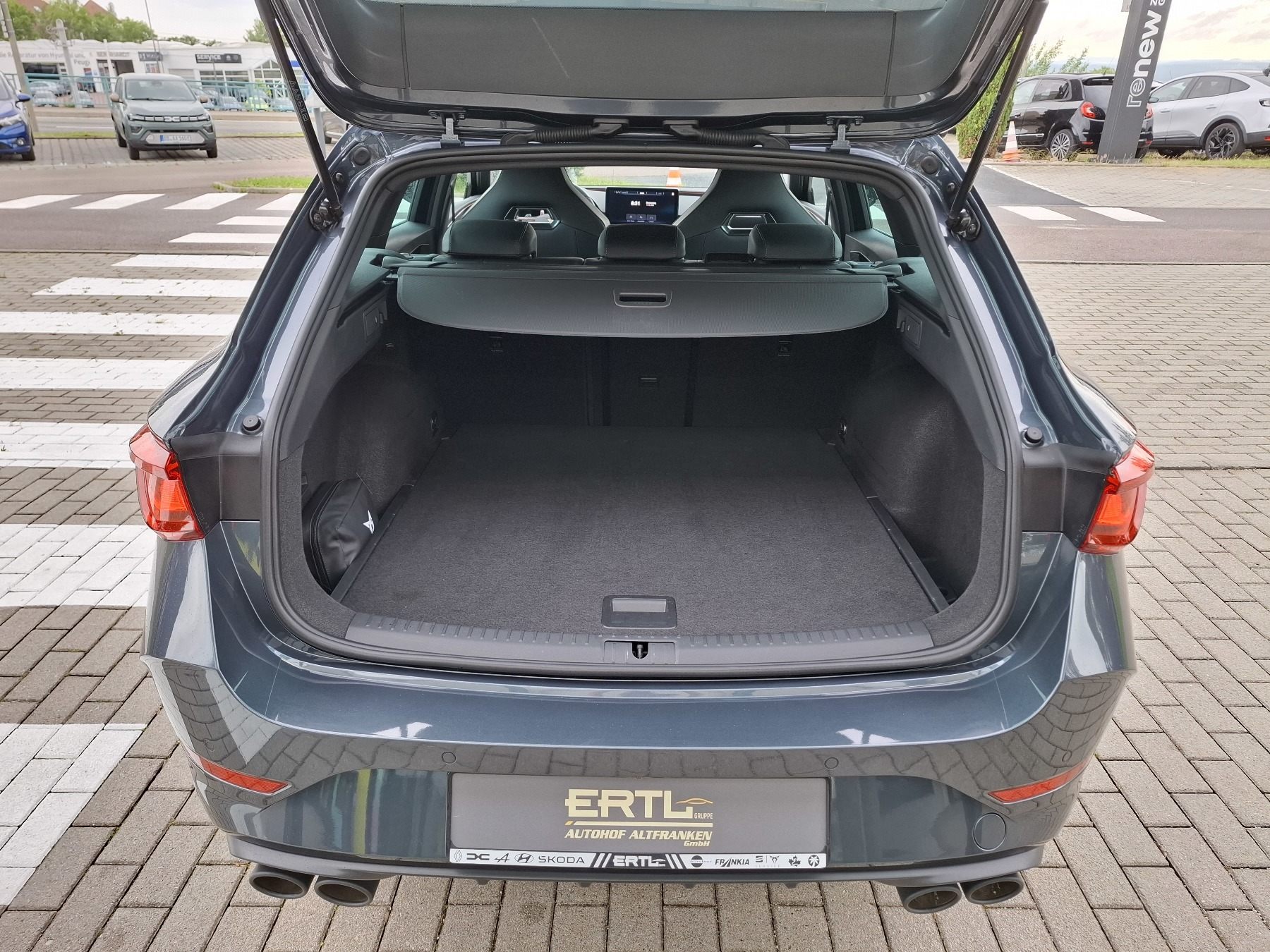 Bild 9 - Leon ST VZ 2.0 TSI 4Drive (310 PS) 7-Gang-DSG