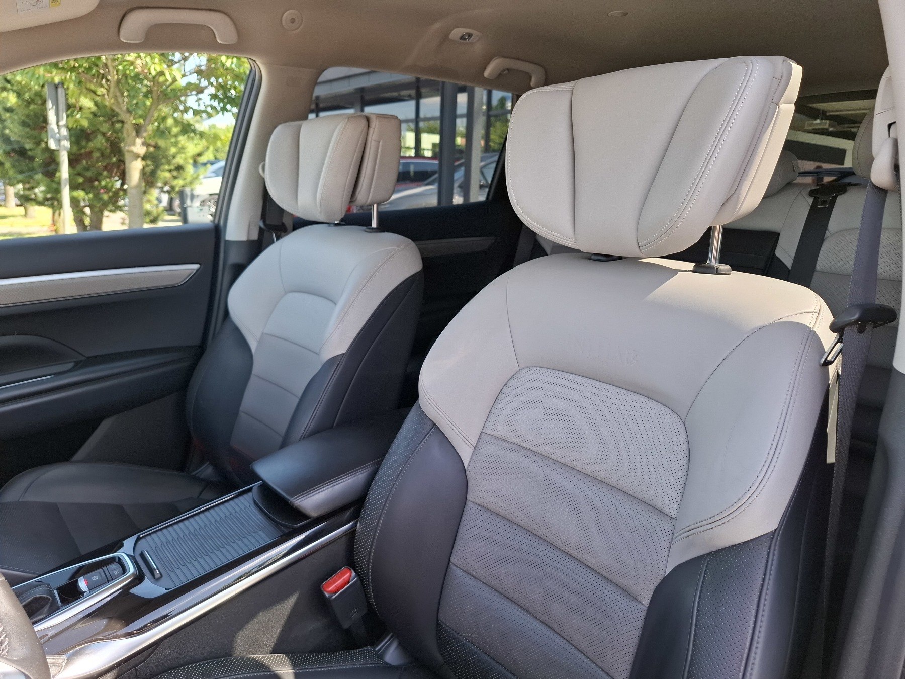 Bild 34 - Koleos 2.0 dCi 175 FAP Energy Initiale Paris 4x4