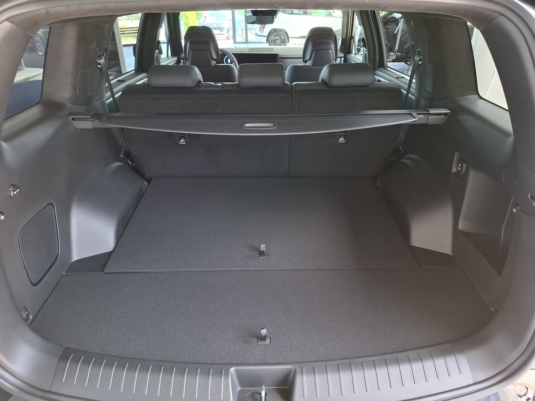 Bild 9 - SANTA FE HEV 1.6 T-GDI (239 PS) 4WD Blackline