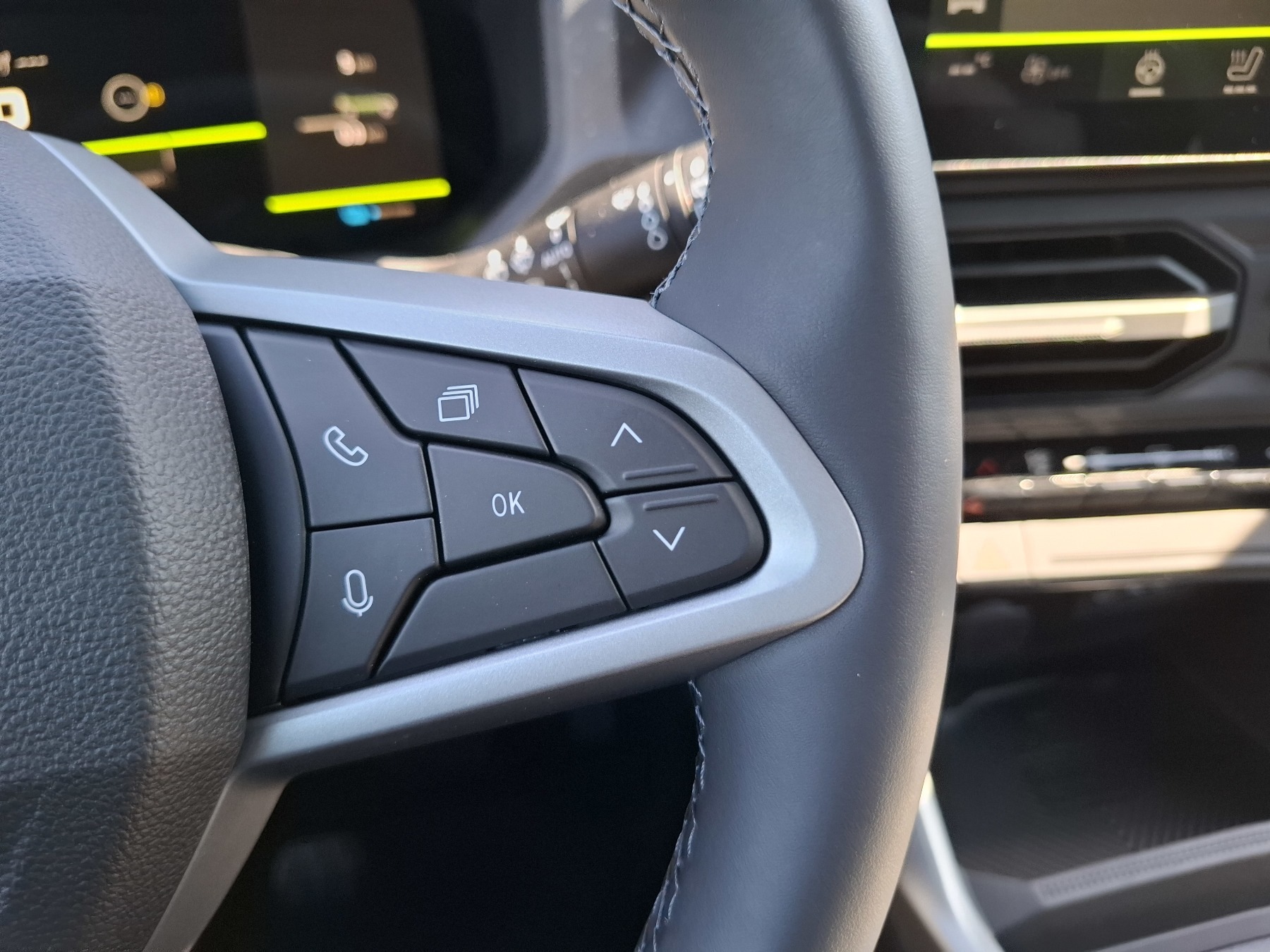 Bild 24 - Bigster Journey HYBRID 155