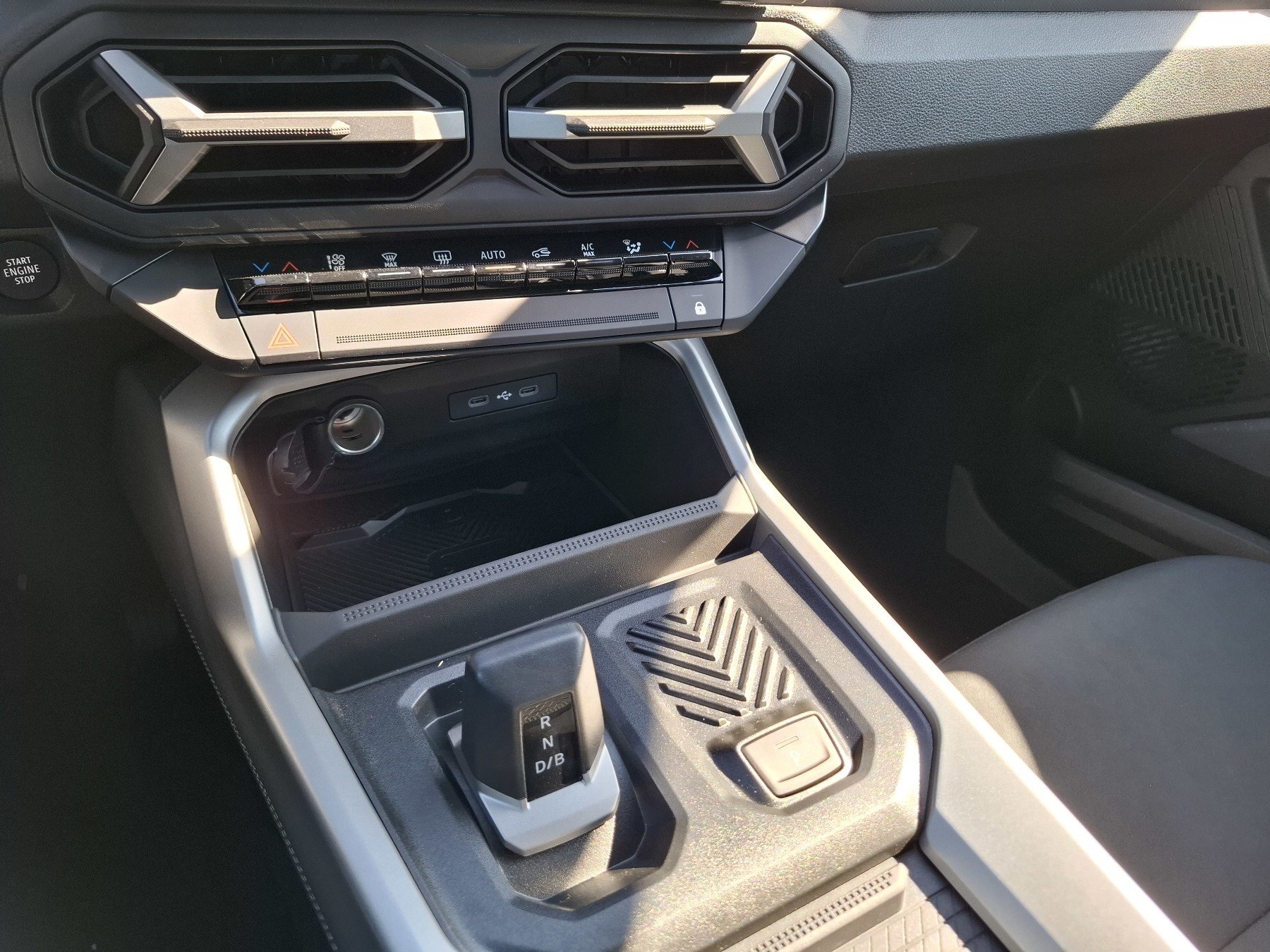 Bild 31 - Bigster Journey HYBRID 155