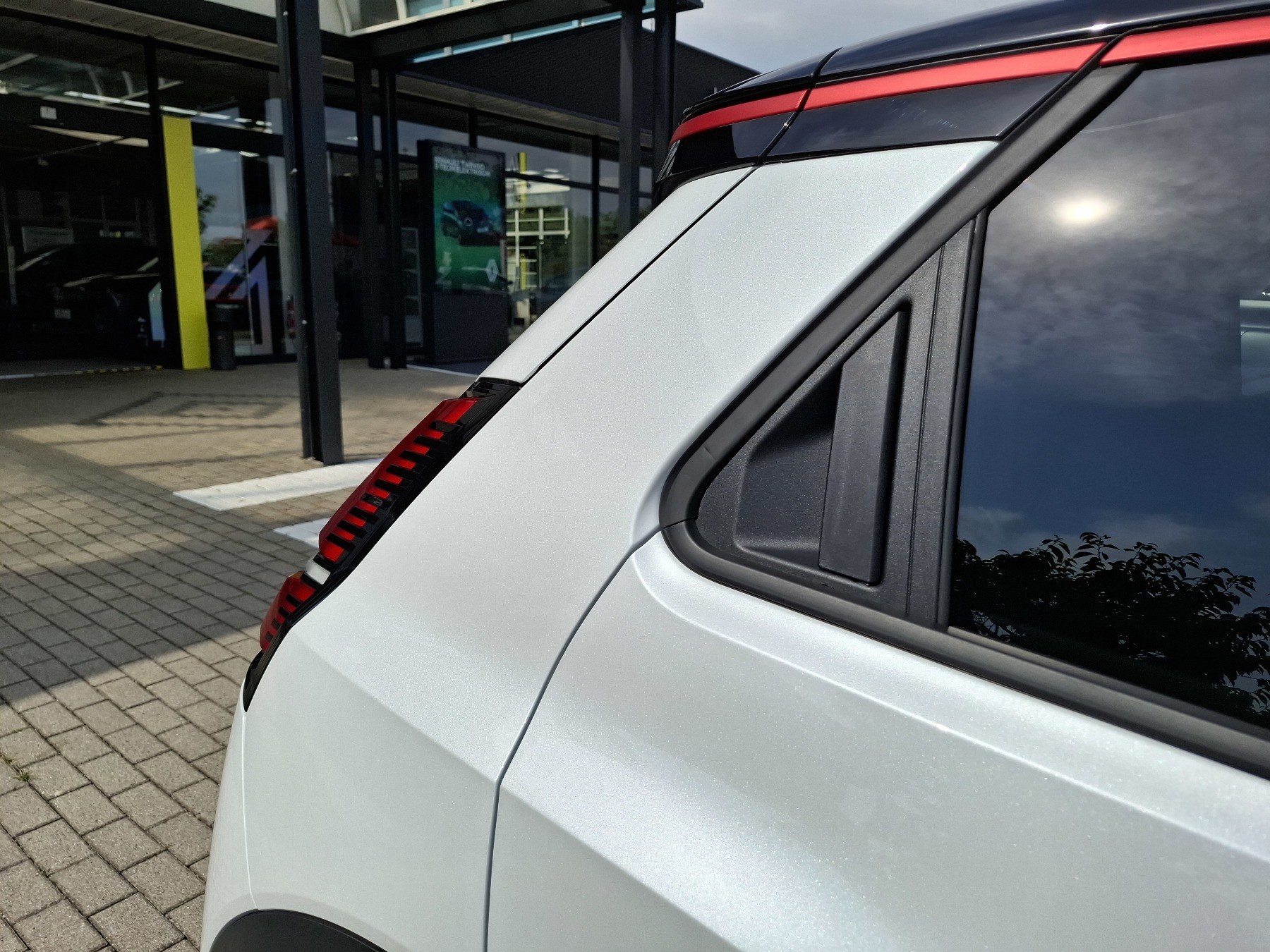 Bild 38 - R 5 E-Tech elektrisch Techno 150 Comfort Range