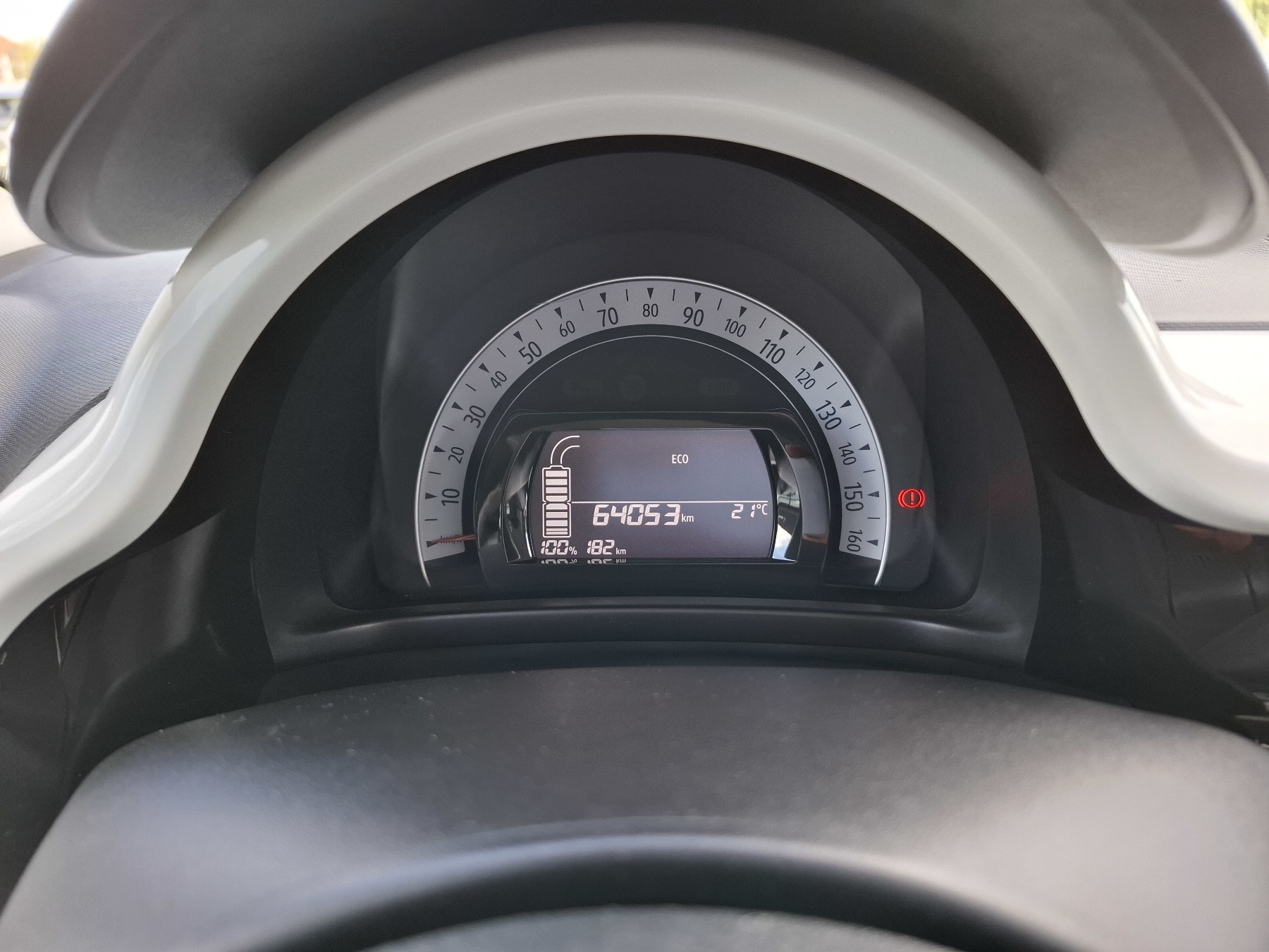 Bild 25 - Twingo E-TECH 100% el. INTENS