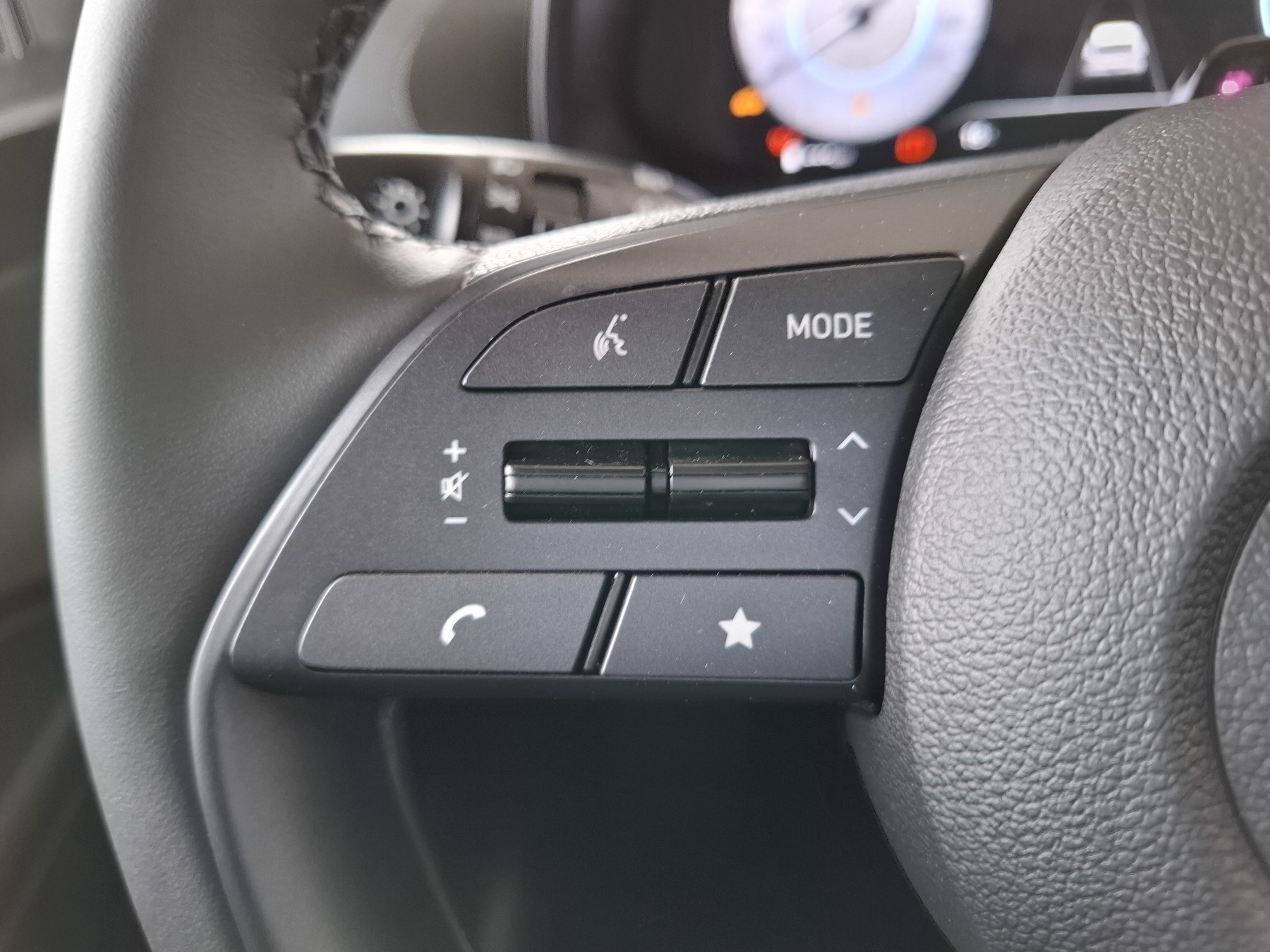 Bild 23 - i20 (MY27) 1.0 T-GDI (90 PS) 7-DCT 2WD Blackline