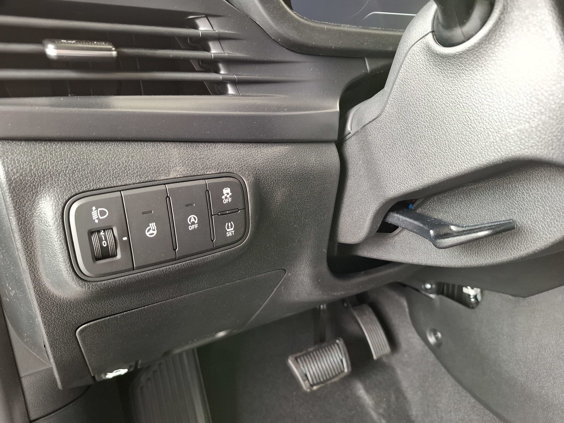 Bild 38 - i20 (MY27) 1.0 T-GDI (90 PS) 7-DCT 2WD Blackline