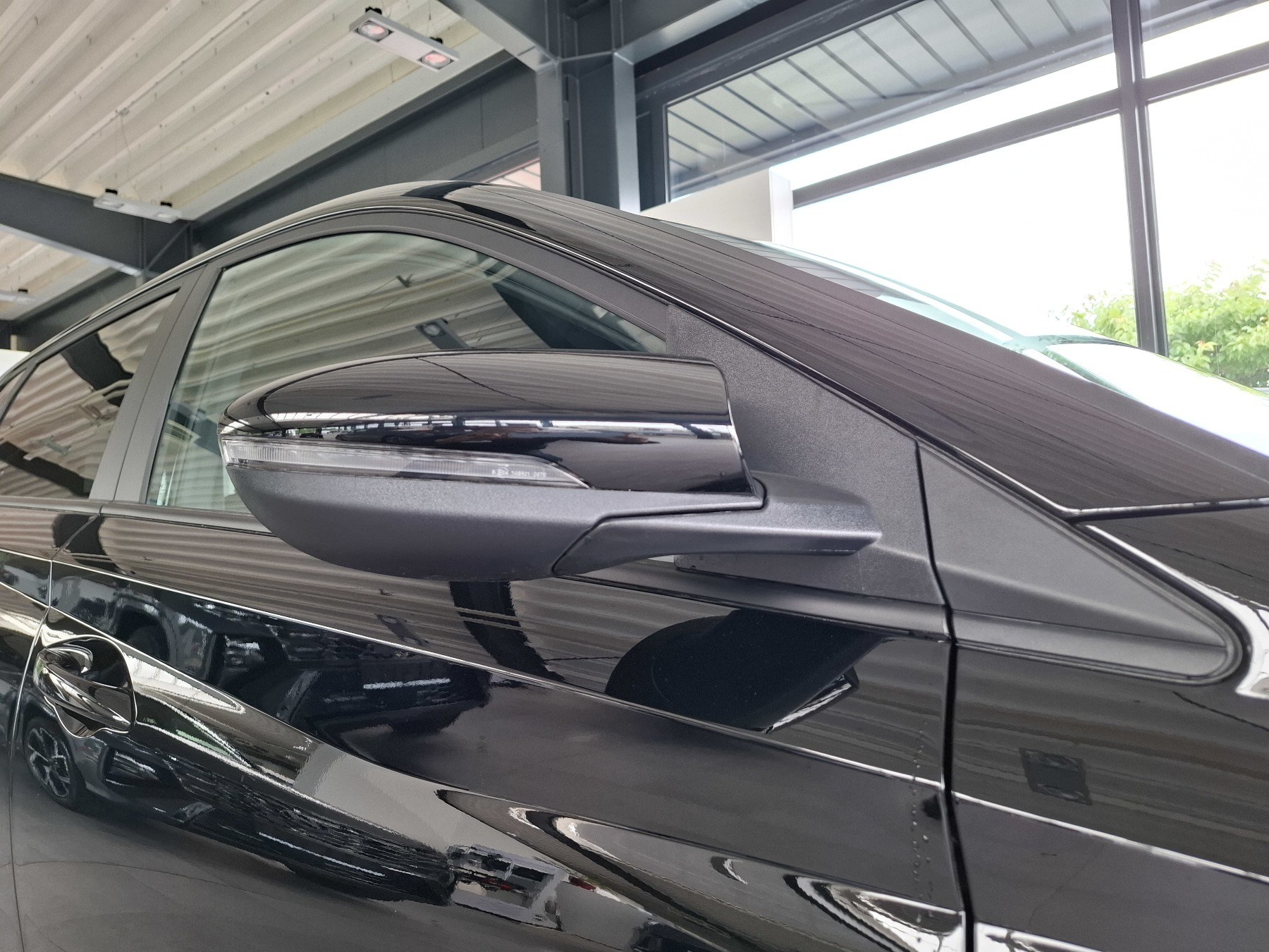 Bild 43 - i20 (MY27) 1.0 T-GDI (90 PS) 7-DCT 2WD Blackline