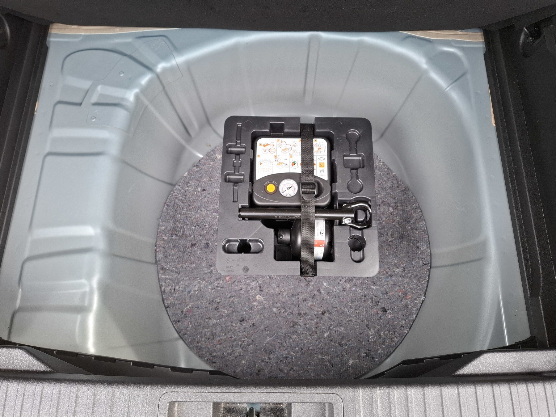 Bild 12 - Captur INTENS TCe 140 EDC GPF