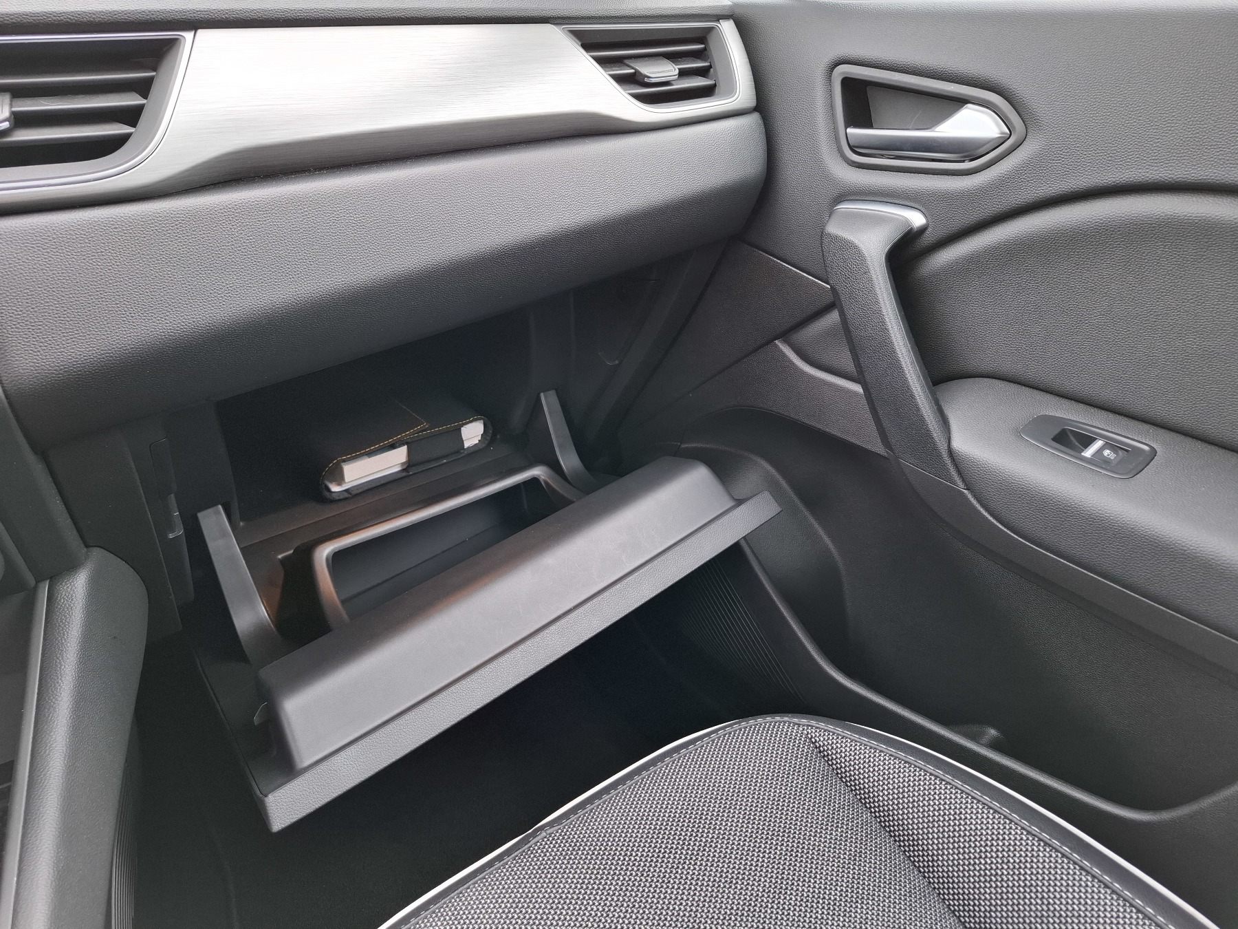Bild 29 - Captur INTENS TCe 140 EDC GPF