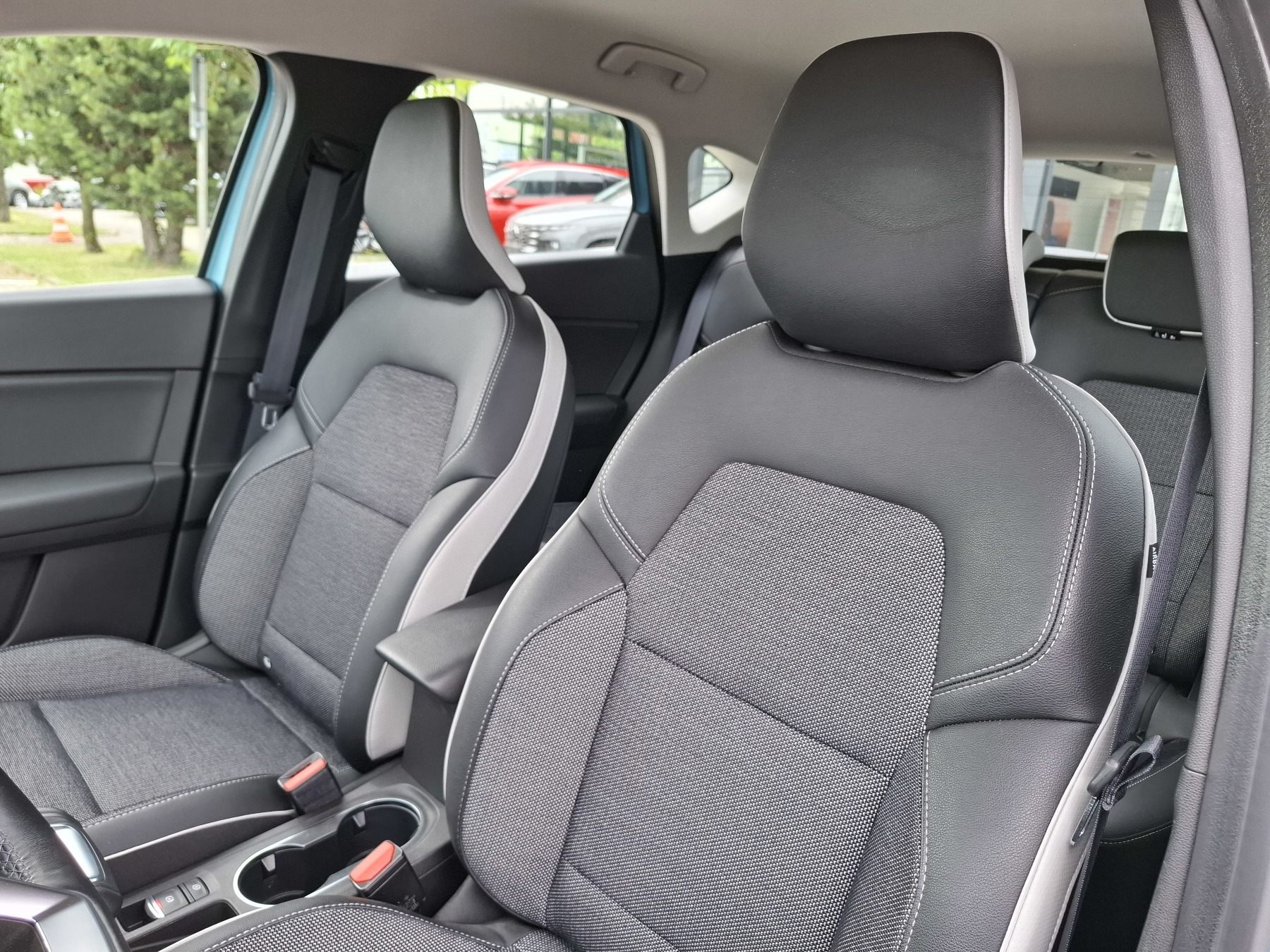 Bild 31 - Captur INTENS TCe 140 EDC GPF