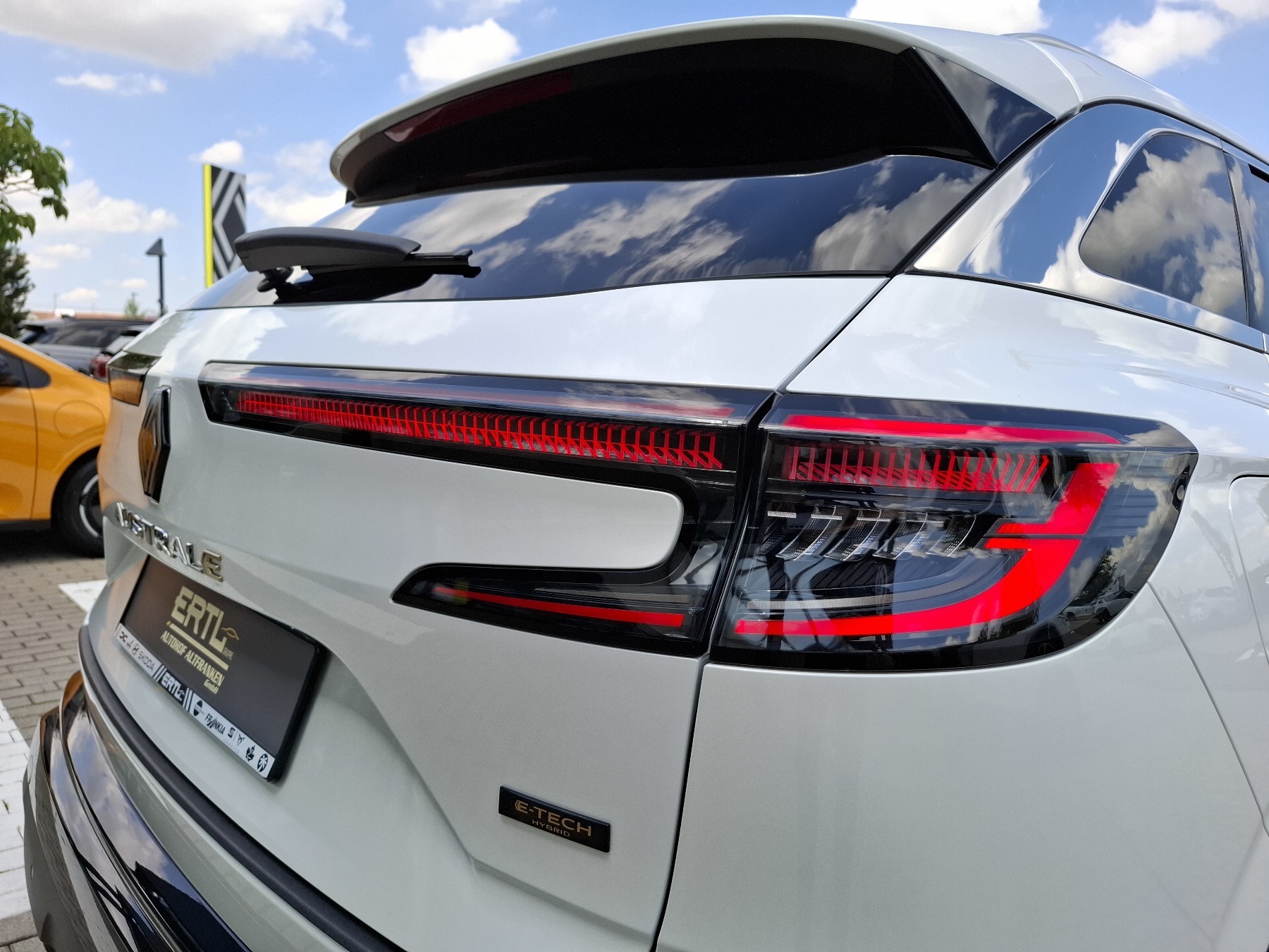 Bild 44 - Austral Iconic E-Tech Full Hybrid 200
