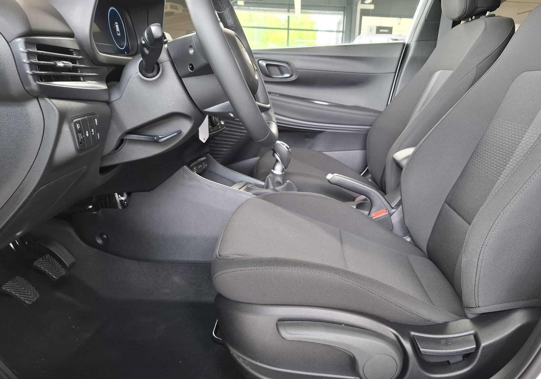 Bild 48 - i20 MY26 1.0 T-GDI (90 PS) 6-MT 2WD Blackline