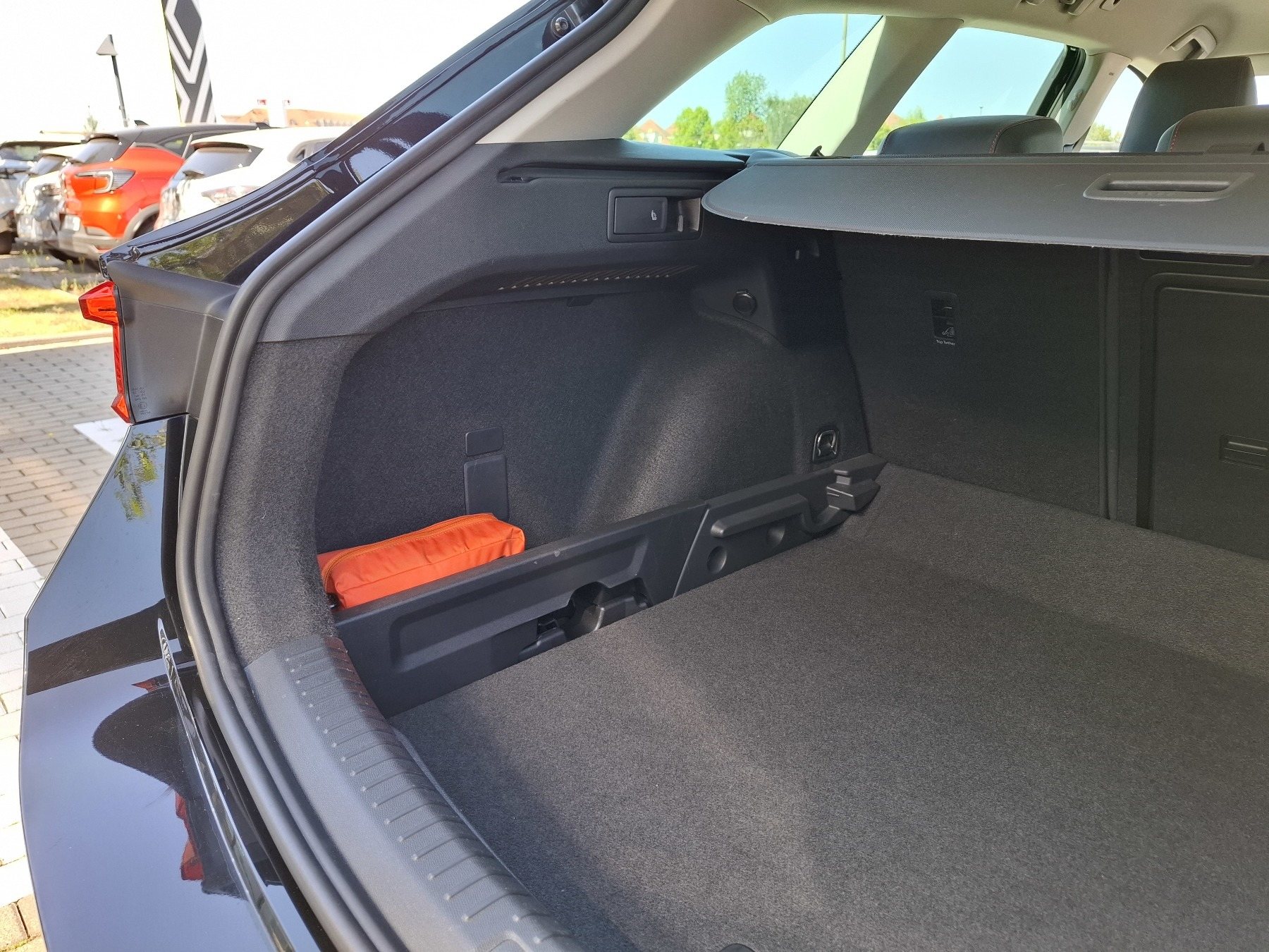 Bild 4 - Leon Sportstourer FR 1.5 TSI ACT (130 PS)