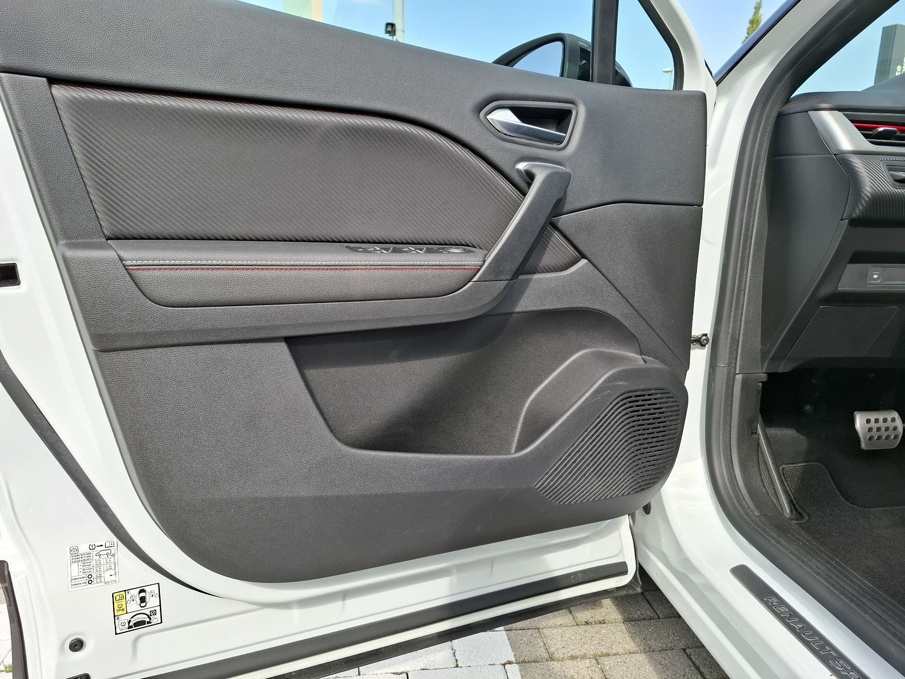 Bild 35 - Captur R.S. LINE TCe 140 EDC