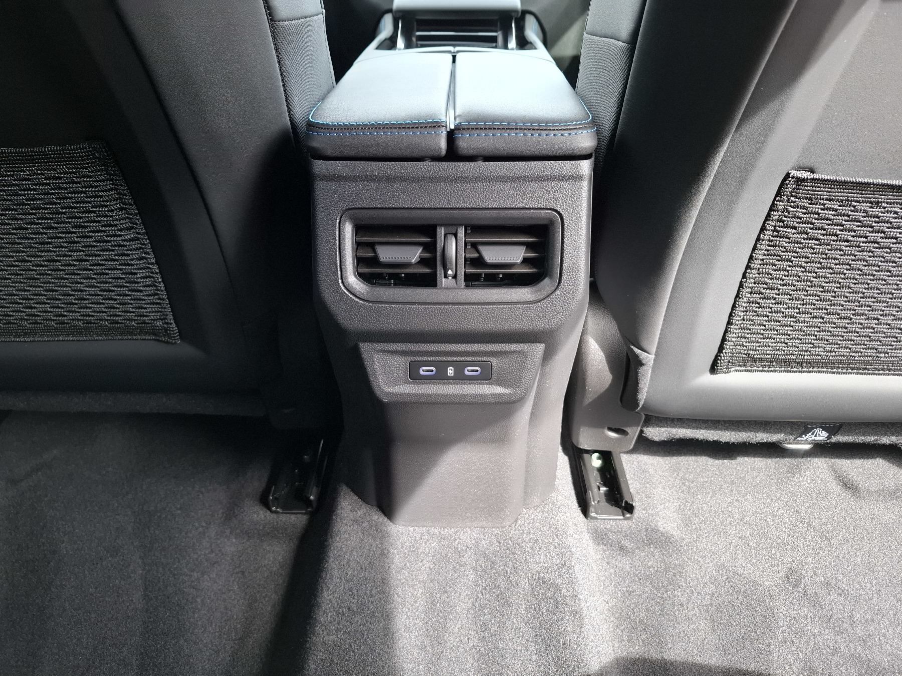 Bild 16 - Rafale Esprit Alpine Full Hybrid E-Tech 200