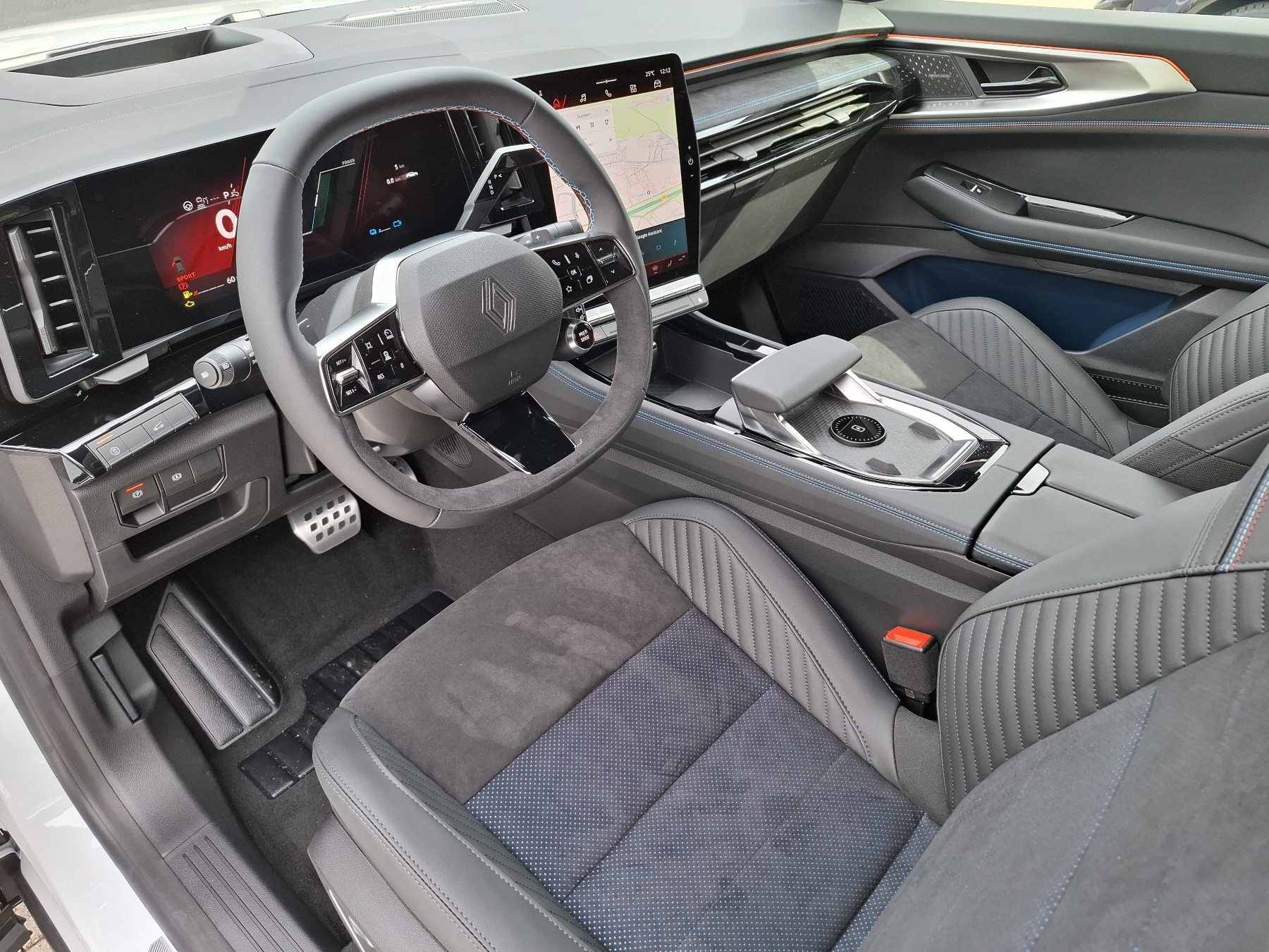 Bild 21 - Rafale Esprit Alpine Full Hybrid E-Tech 200