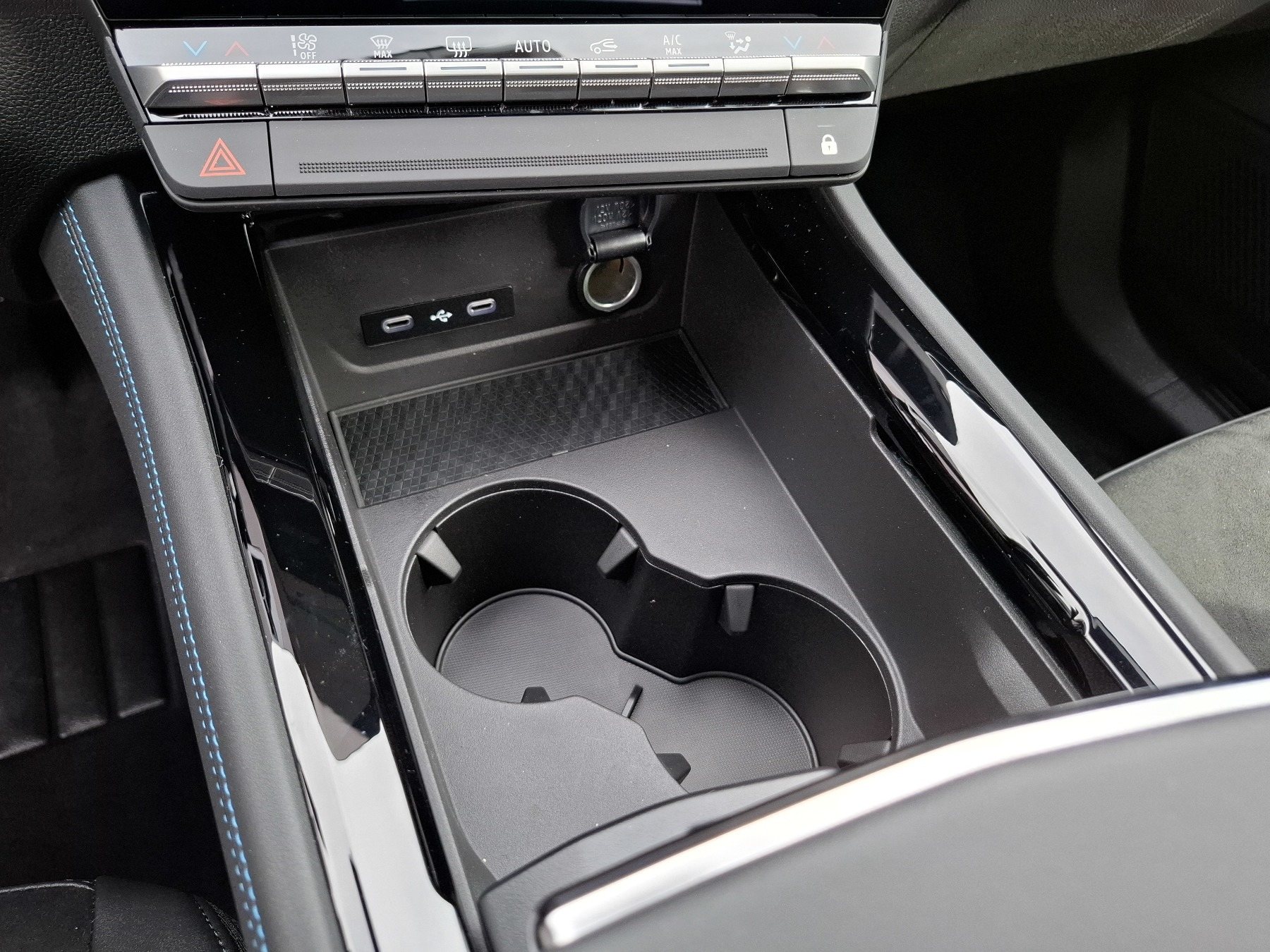 Bild 31 - Rafale Esprit Alpine Full Hybrid E-Tech 200