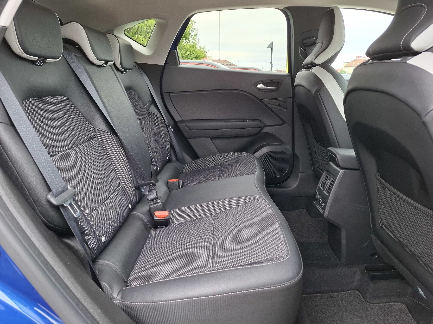 Bild 15 - Captur TECHNO TCe 140