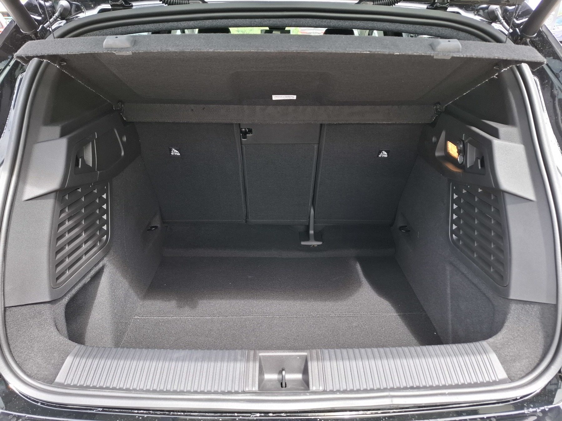 Bild 10 - Scenic E-TECH Esprit Alpine 220 Long Range