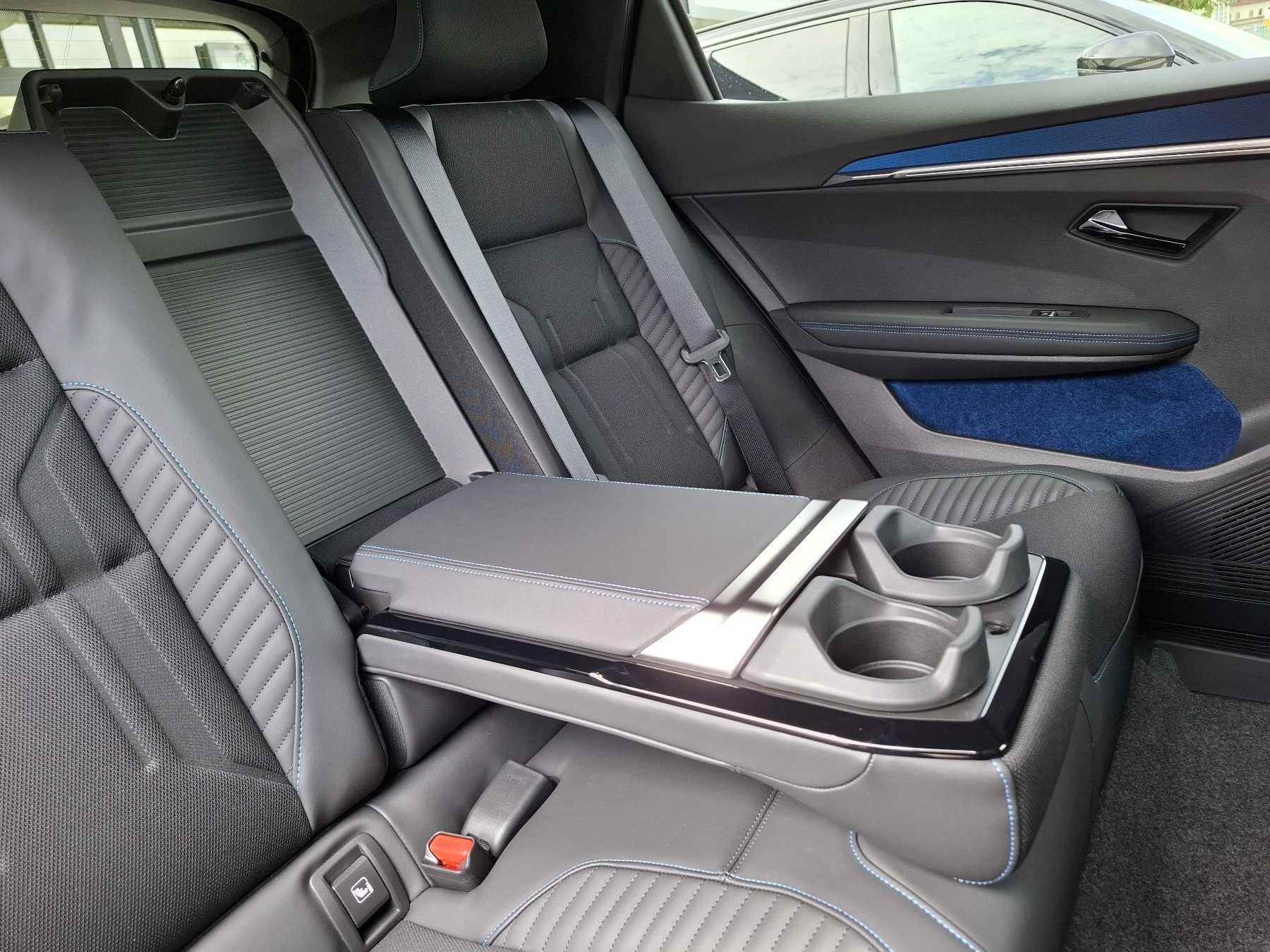 Bild 17 - Scenic E-TECH Esprit Alpine 220 Long Range
