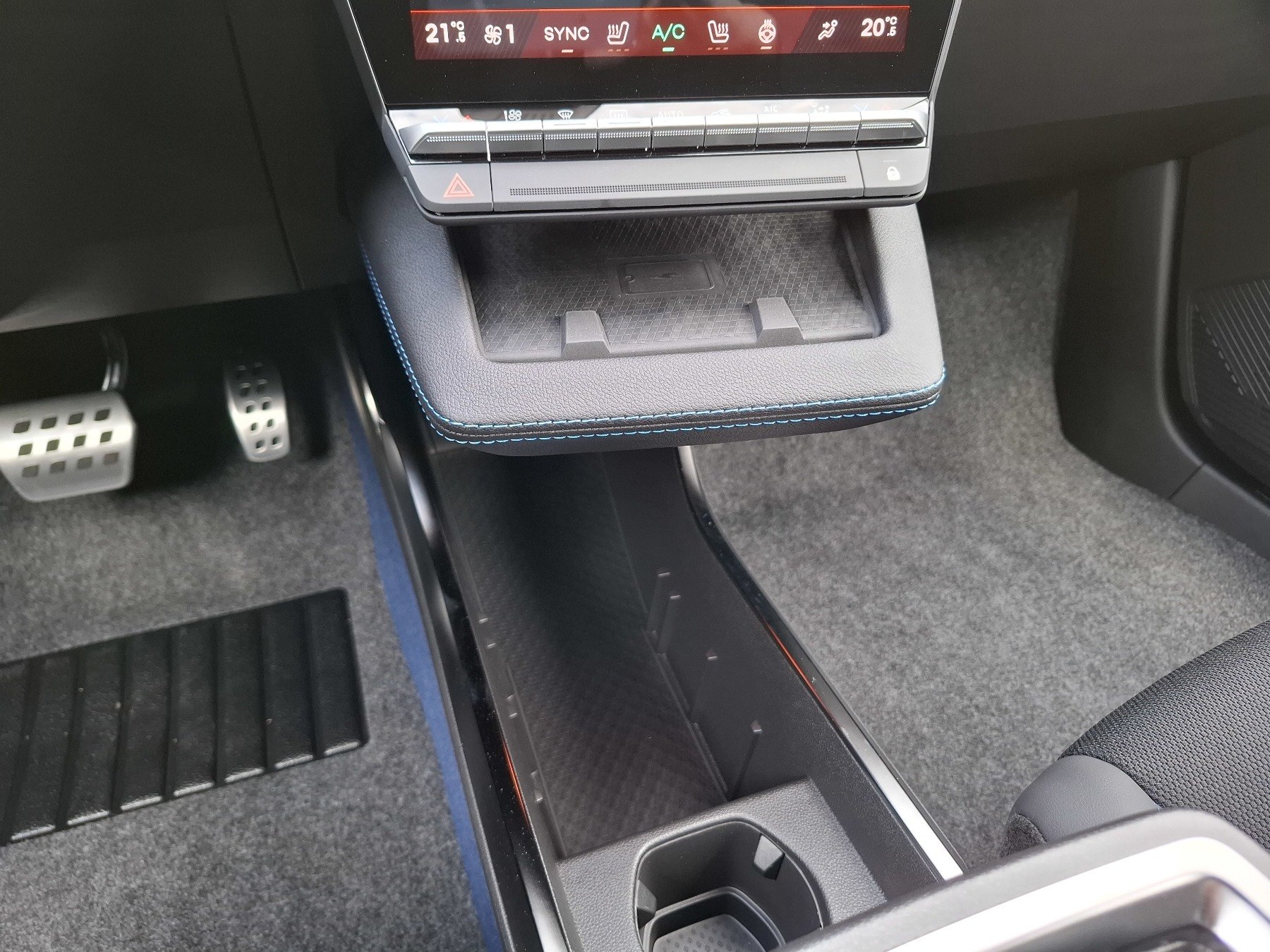 Bild 31 - Scenic E-TECH Esprit Alpine 220 Long Range