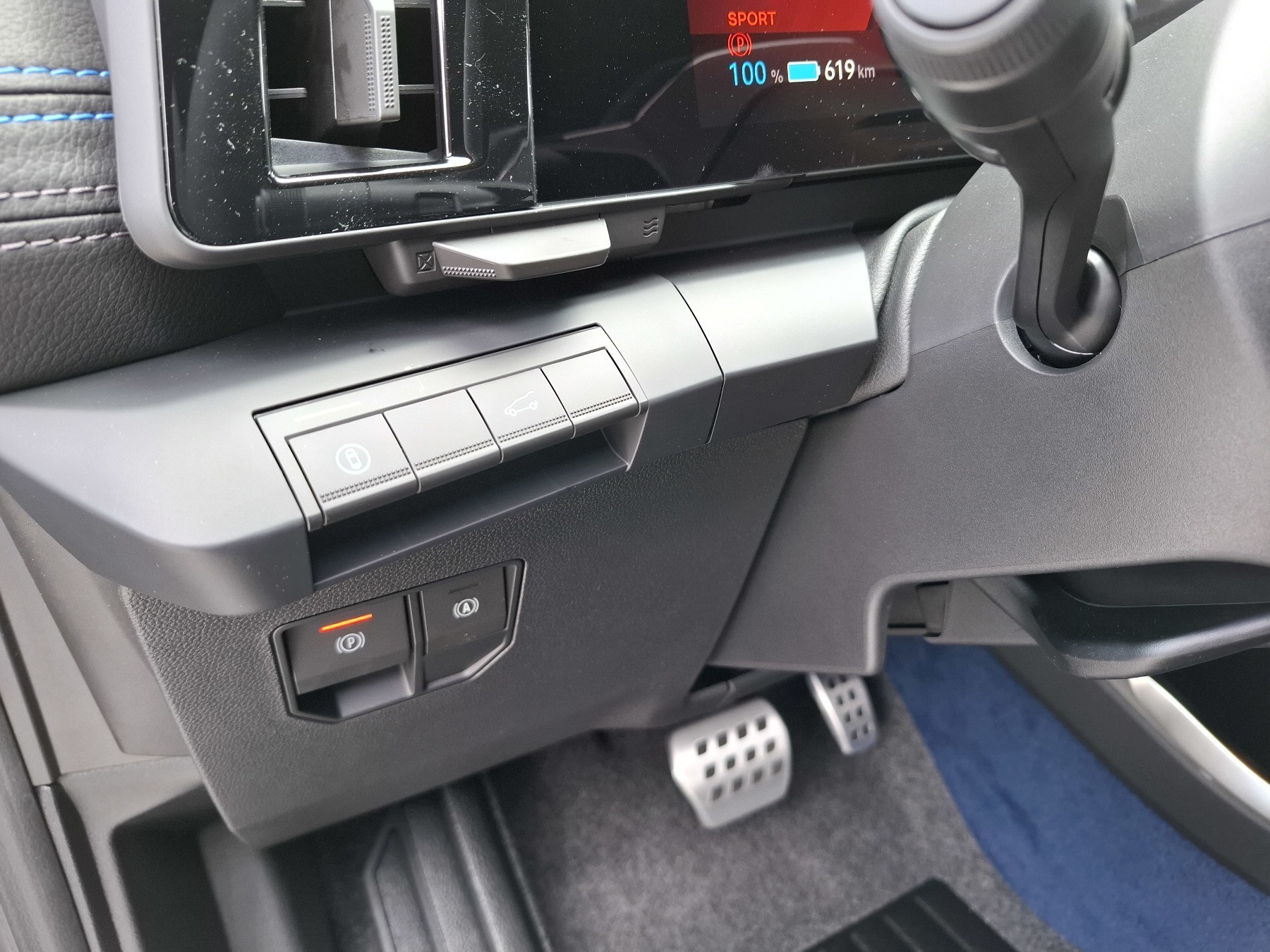Bild 39 - Scenic E-TECH Esprit Alpine 220 Long Range