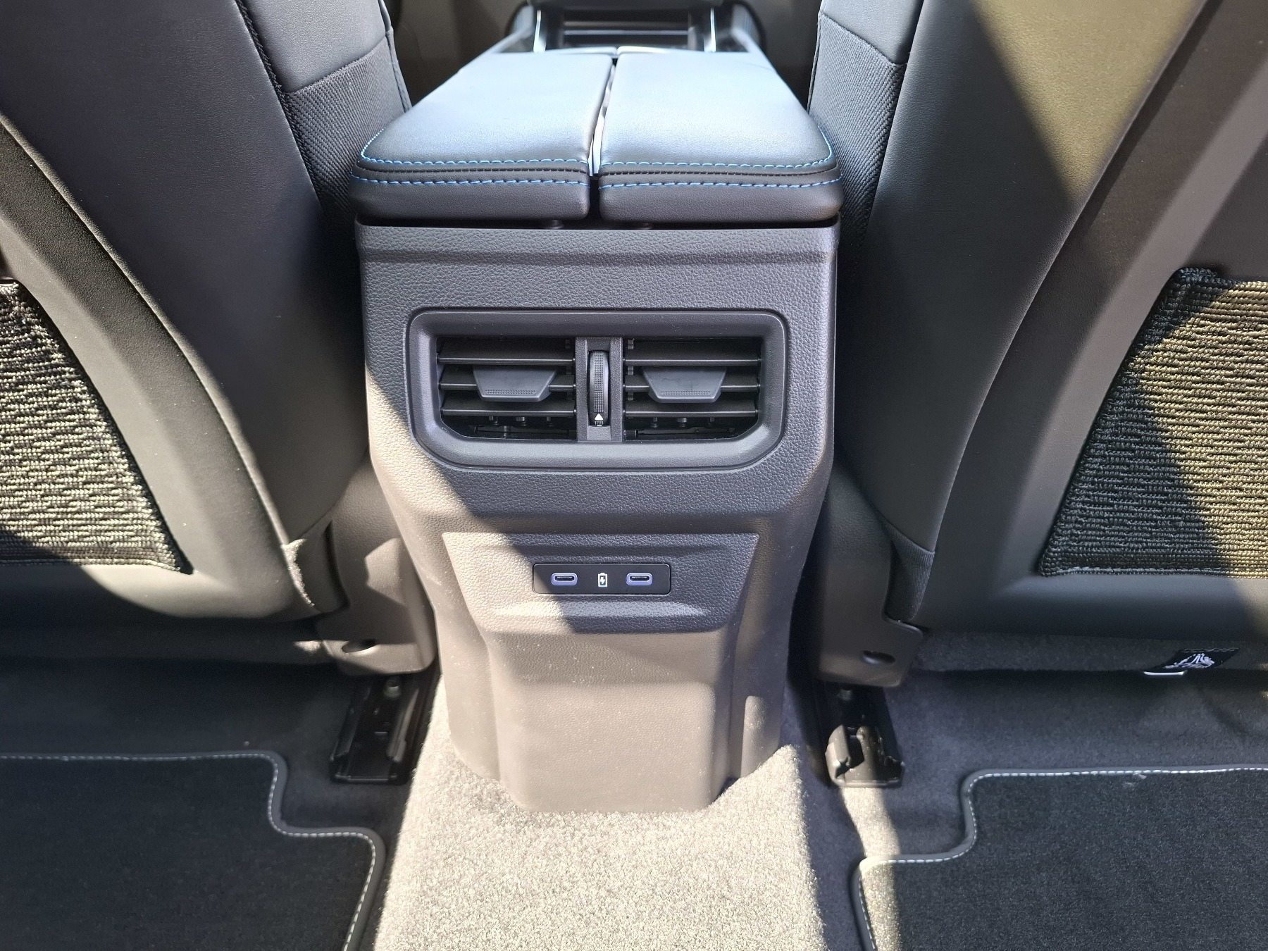 Bild 17 - Rafale Esprit Alpine E-Tech Full Hybr. 200