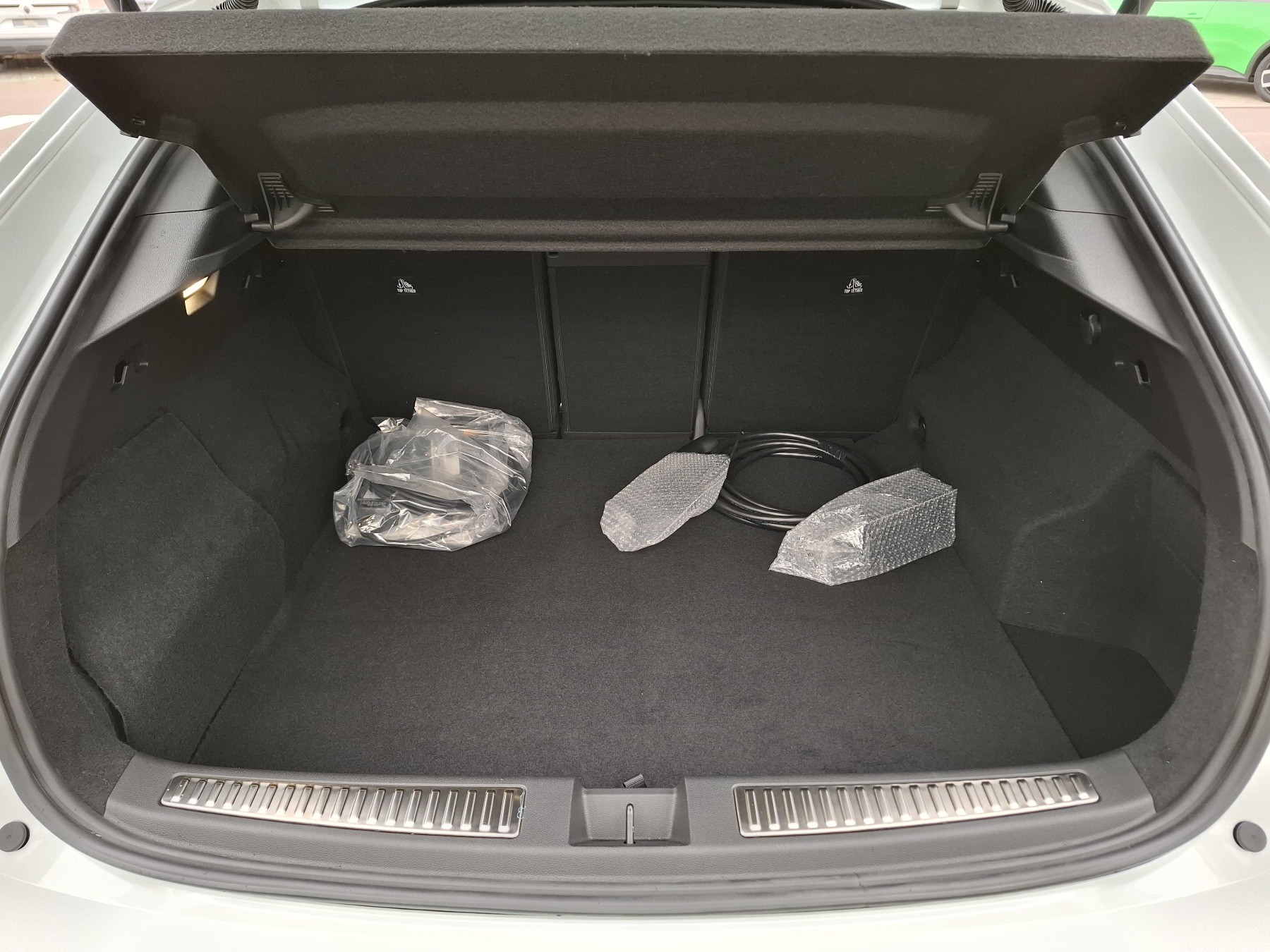 Bild 10 - Rafale Atelier Alpine E-Tech 4x4 300 Plug-in