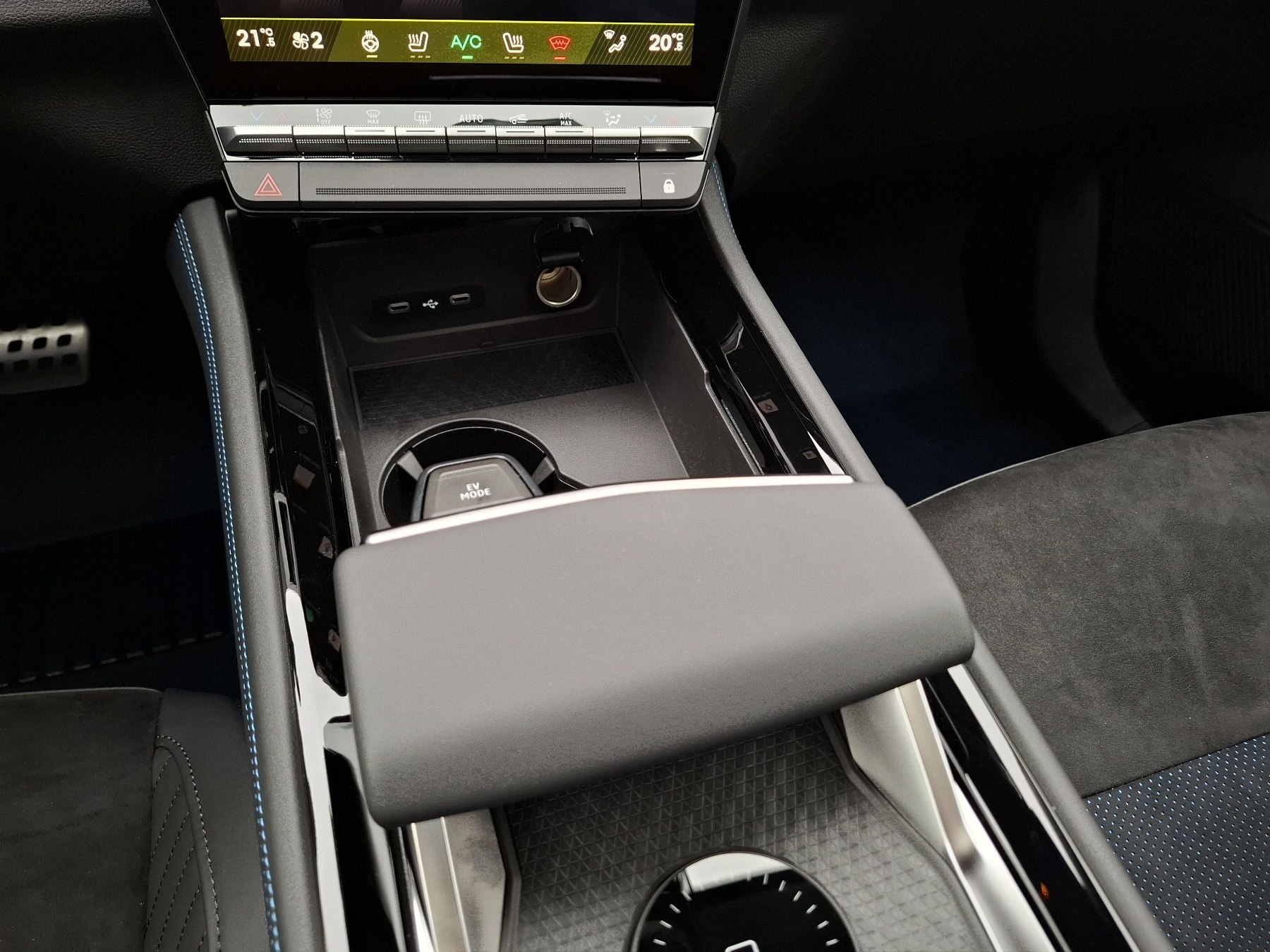 Bild 30 - Rafale Atelier Alpine E-Tech 4x4 300 Plug-in