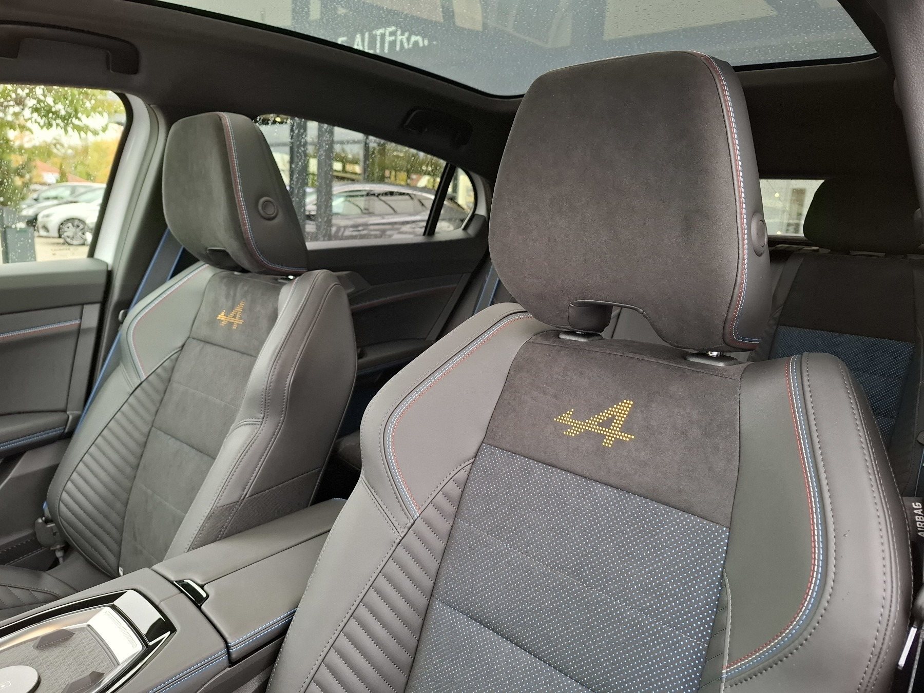 Bild 35 - Rafale Atelier Alpine E-Tech 4x4 300 Plug-in