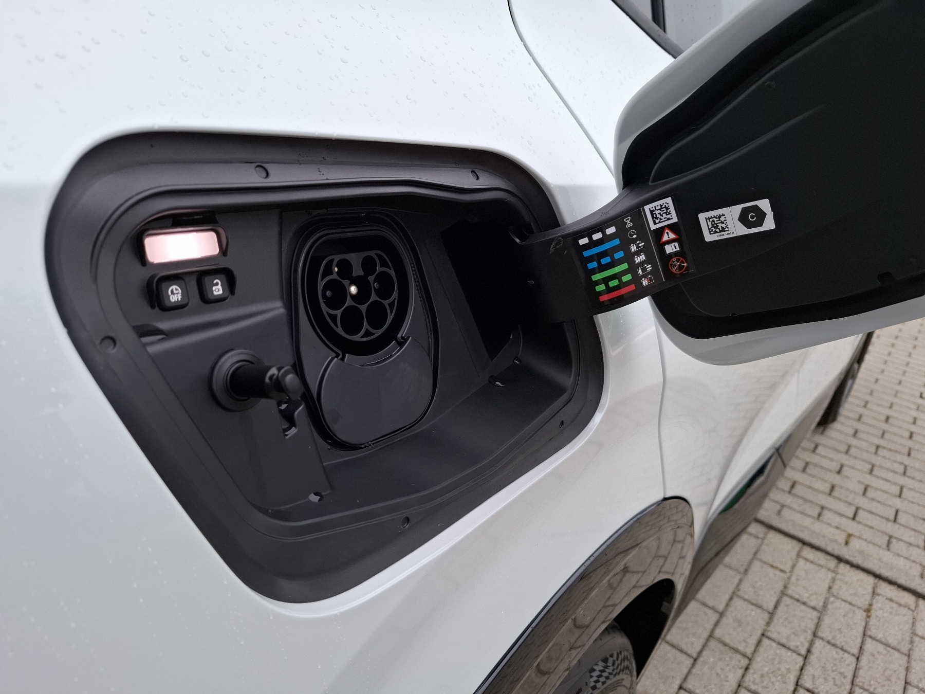 Bild 43 - Rafale Atelier Alpine E-Tech 4x4 300 Plug-in