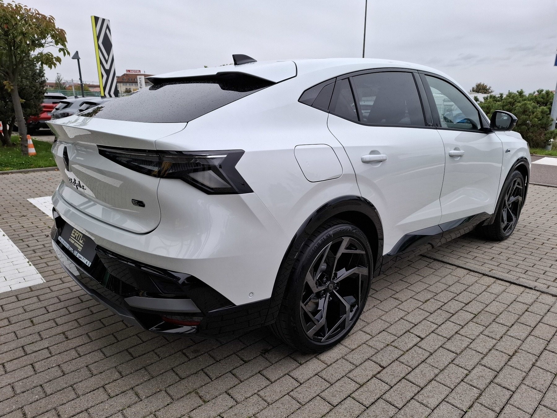 Bild 6 - Rafale Atelier Alpine E-Tech 4x4 300 Plug-in