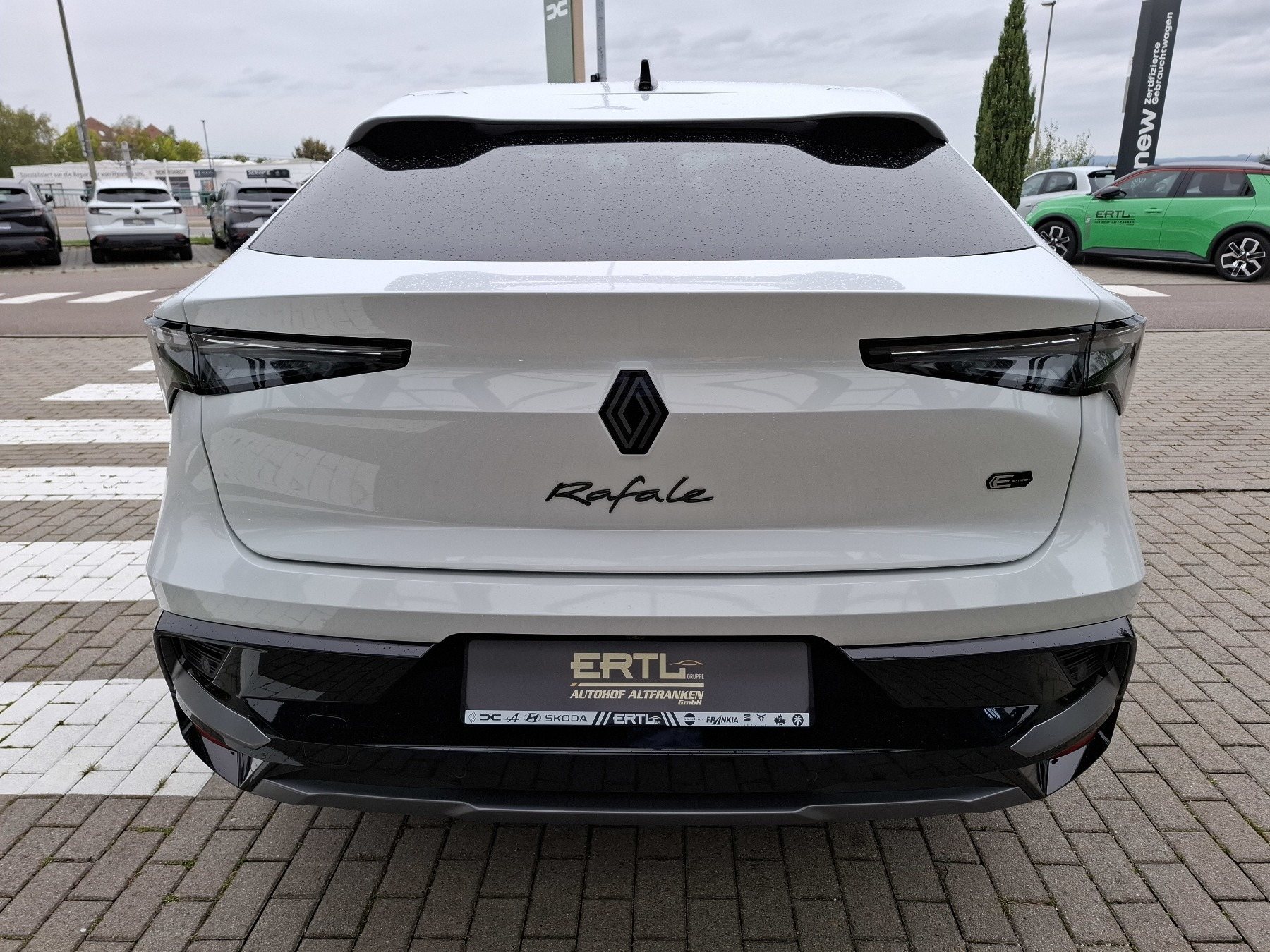 Bild 8 - Rafale Atelier Alpine E-Tech 4x4 300 Plug-in