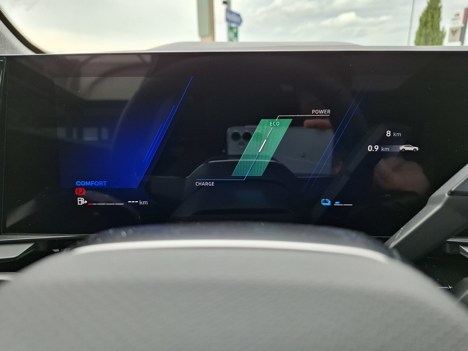 Bild 23 - Rafale Esprit Alpine E-Tech Full Hybrid 200