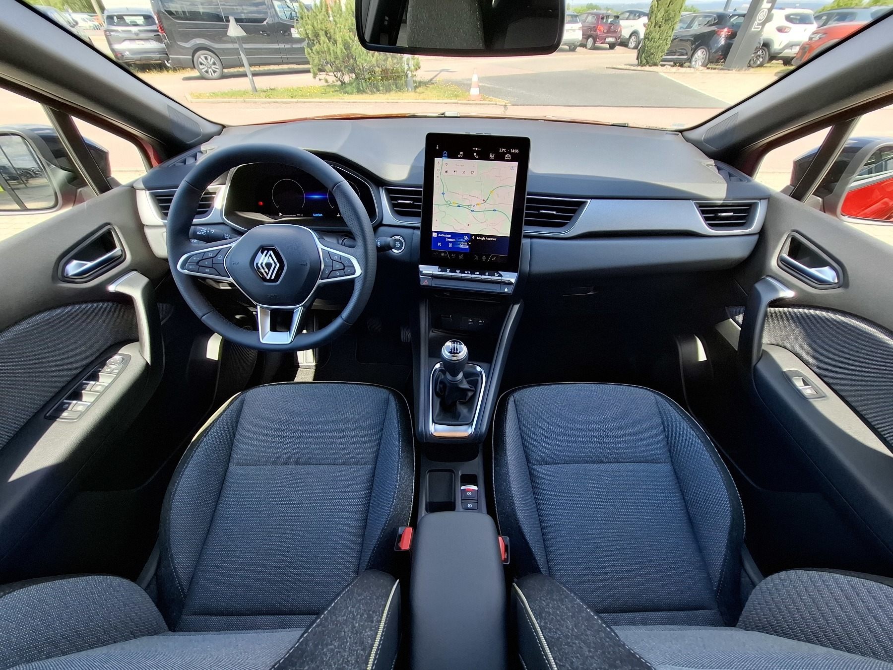 Bild 19 - Captur Techno Mild Hybrid 140