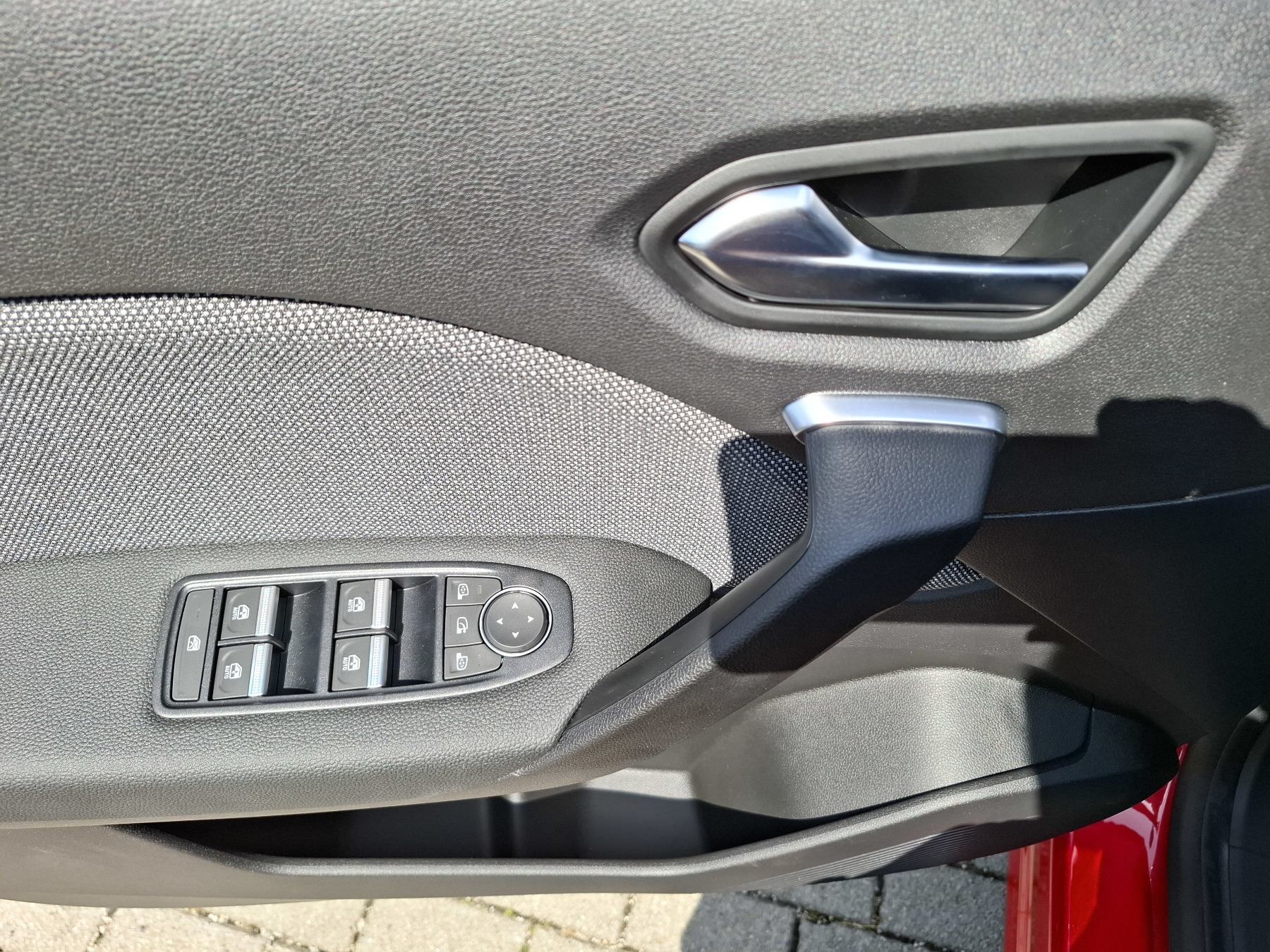 Bild 32 - Captur Techno Mild Hybrid 140