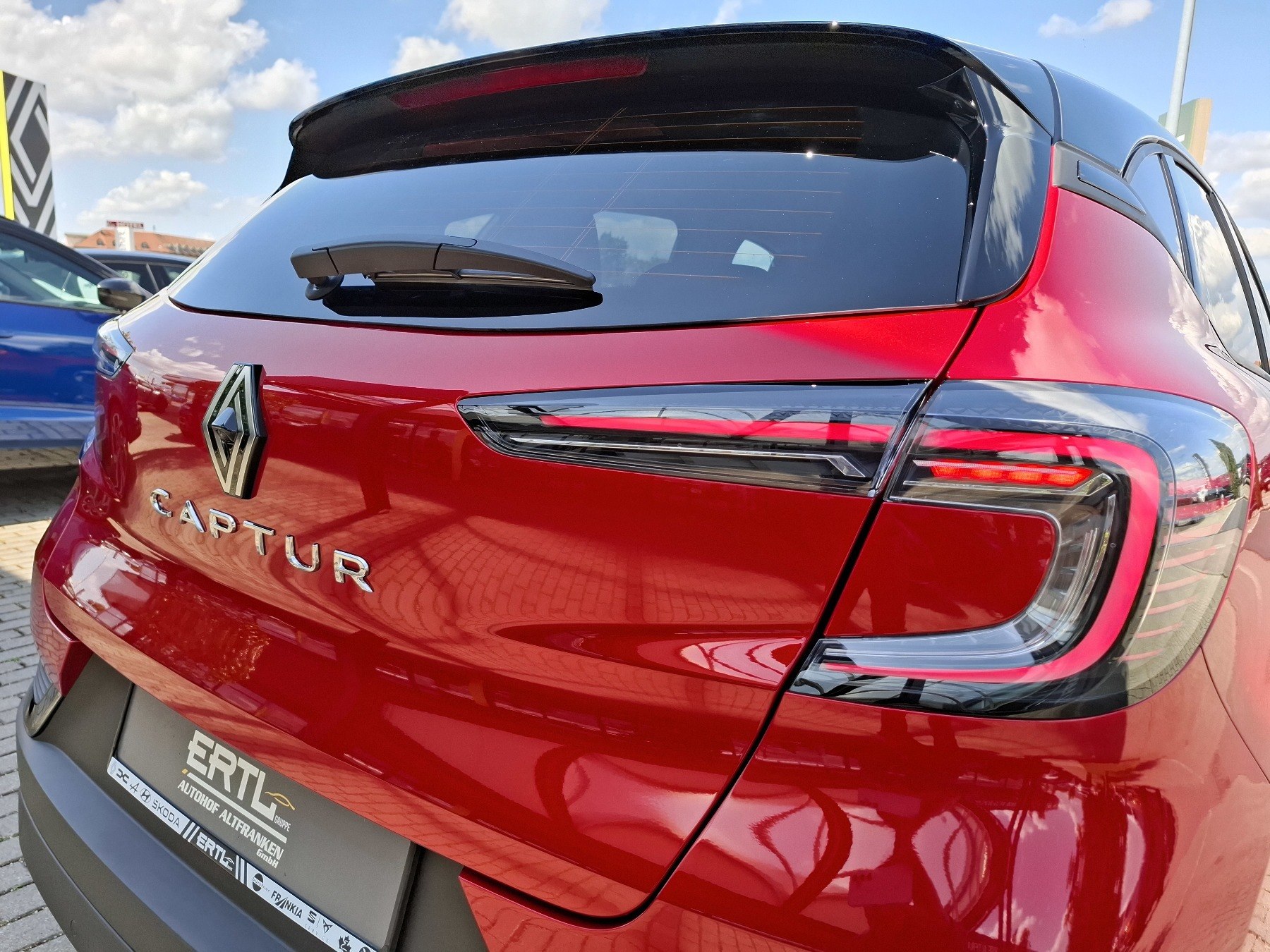 Bild 39 - Captur Techno Mild Hybrid 140