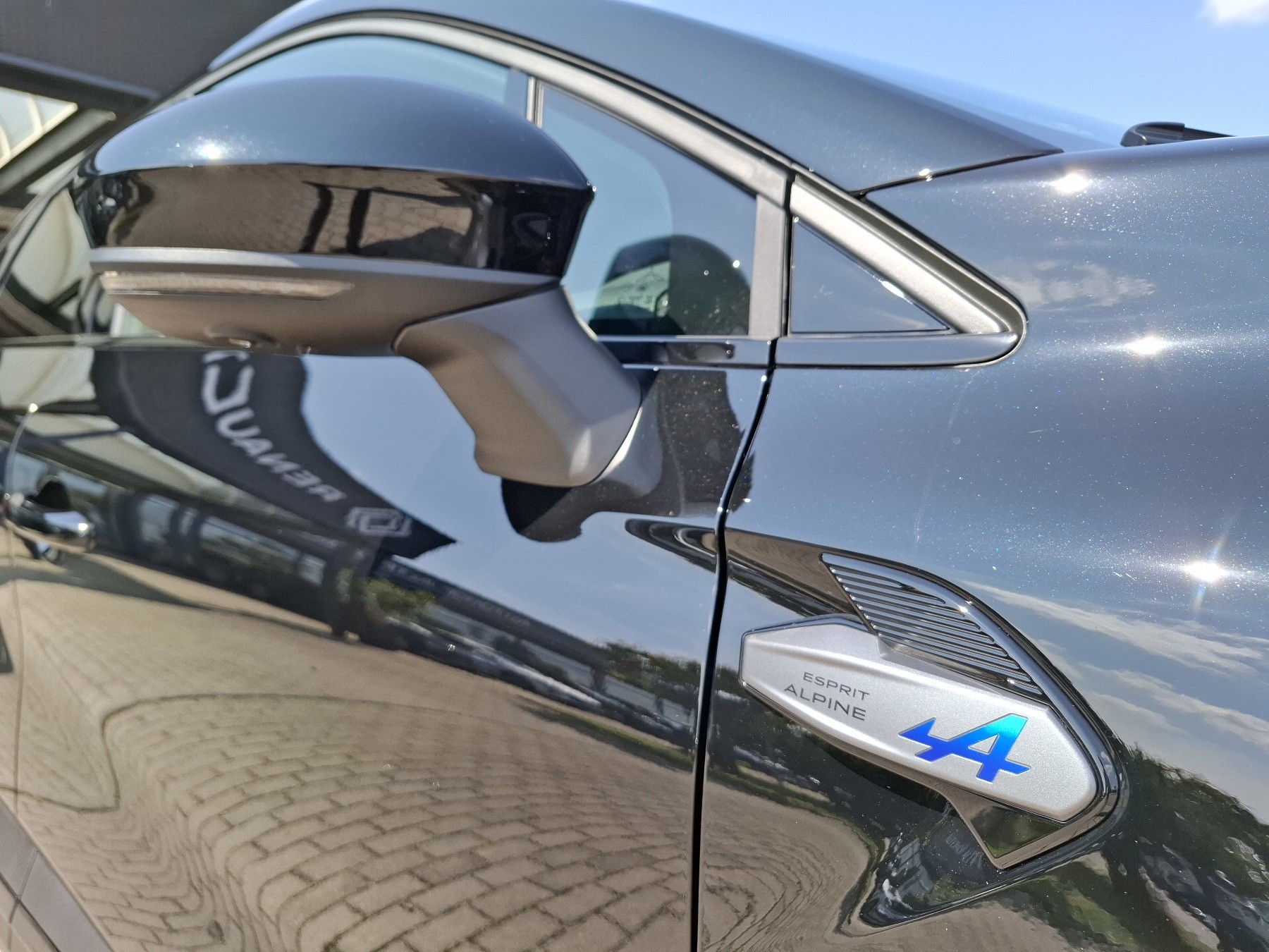 Bild 39 - Captur Esprit Alpine Mild Hybrid 160 EDC