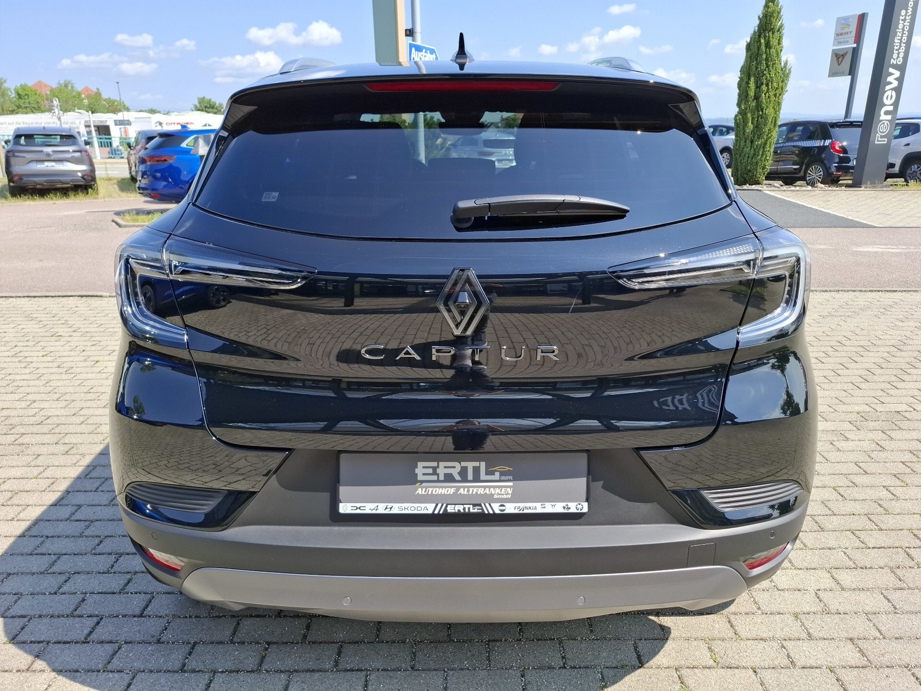 Bild 9 - Captur Esprit Alpine Mild Hybrid 160 EDC
