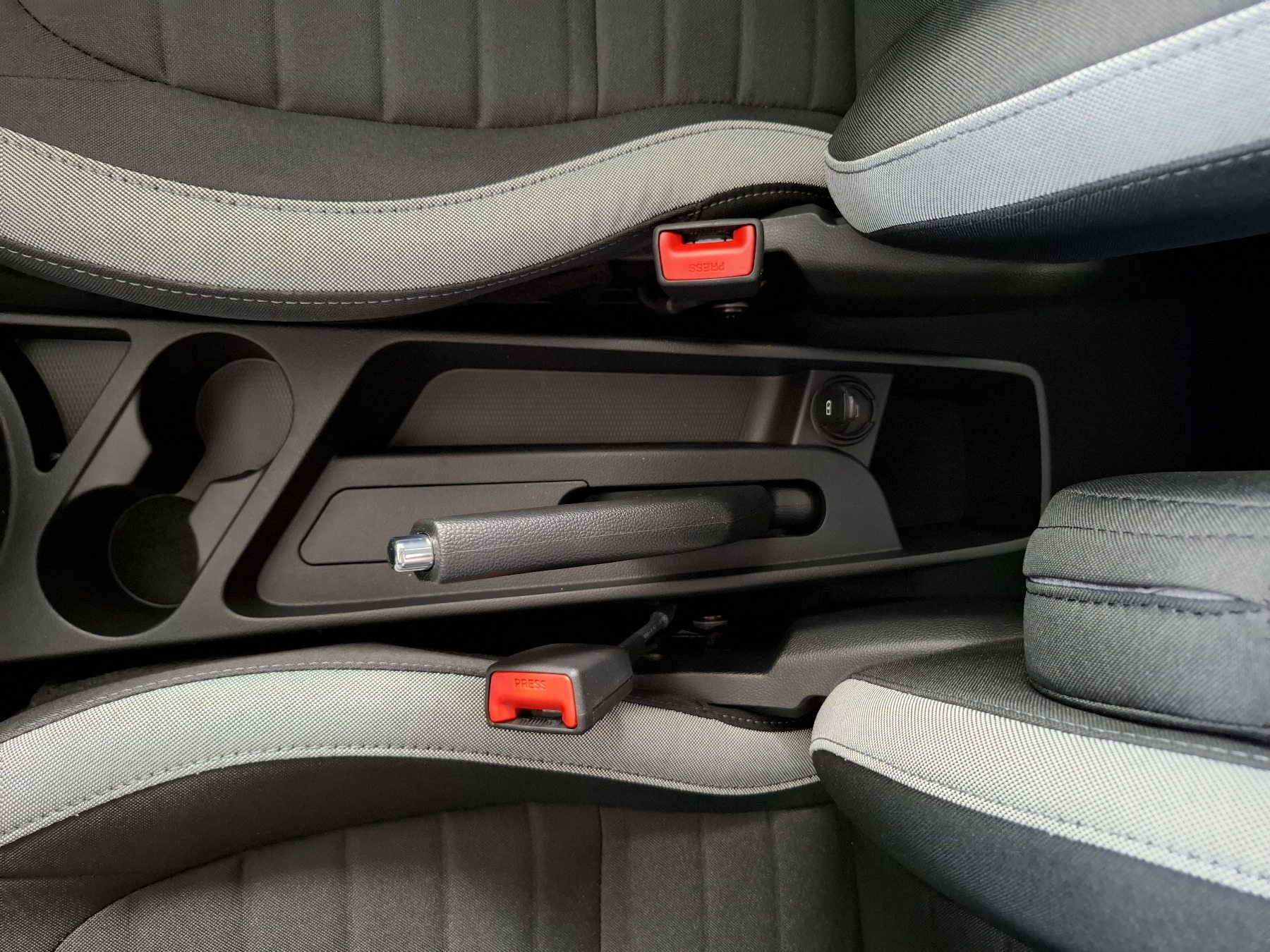 Bild 26 - i10 1.0 Benzin (63 PS) 5-MT 2WD Trend