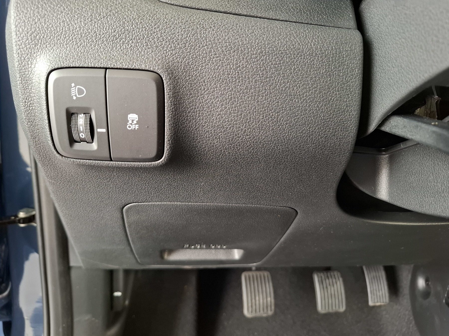 Bild 33 - i10 1.0 Benzin (63 PS) 5-MT 2WD Trend