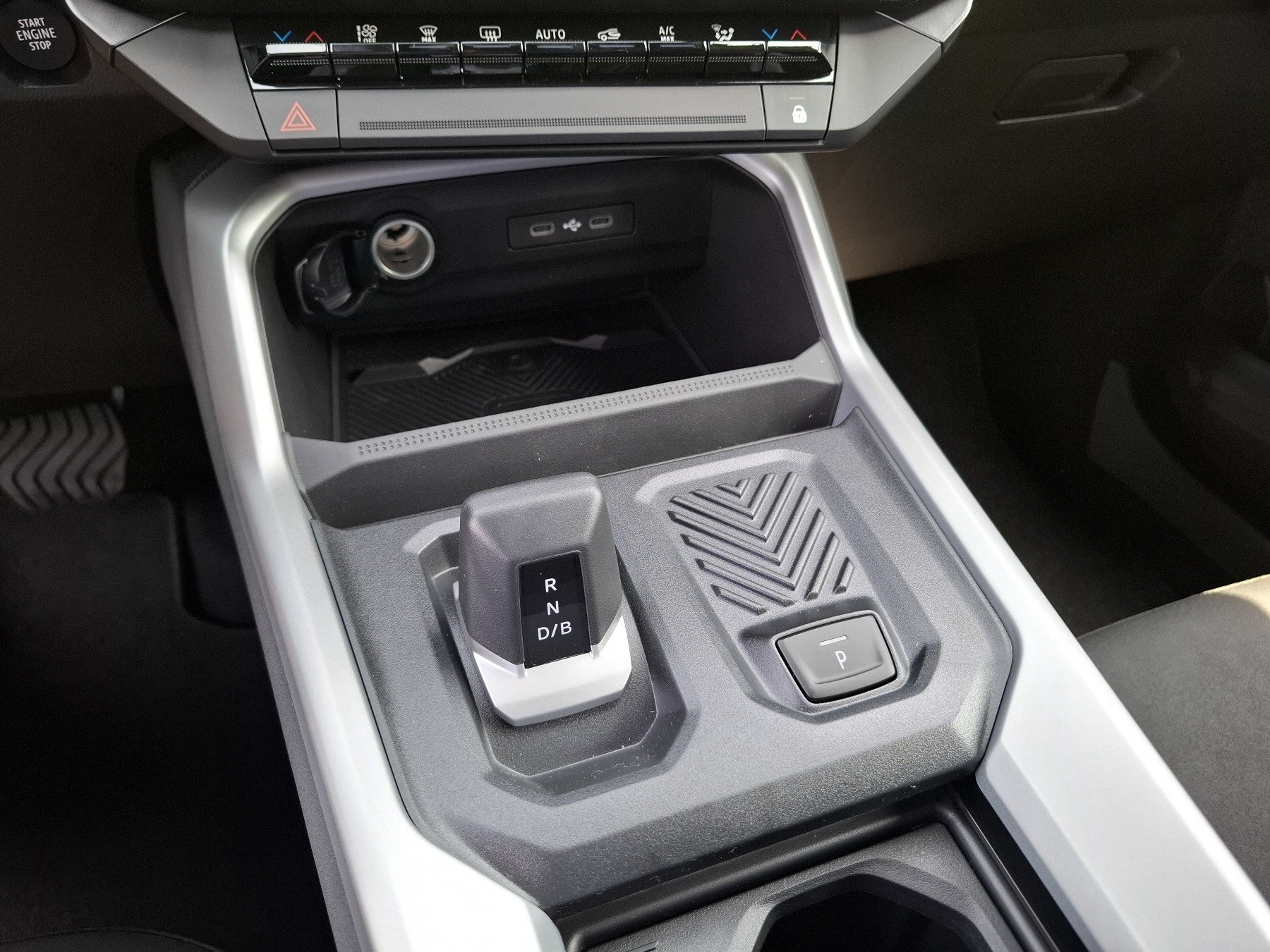 Bild 27 - Bigster Journey HYBRID 155