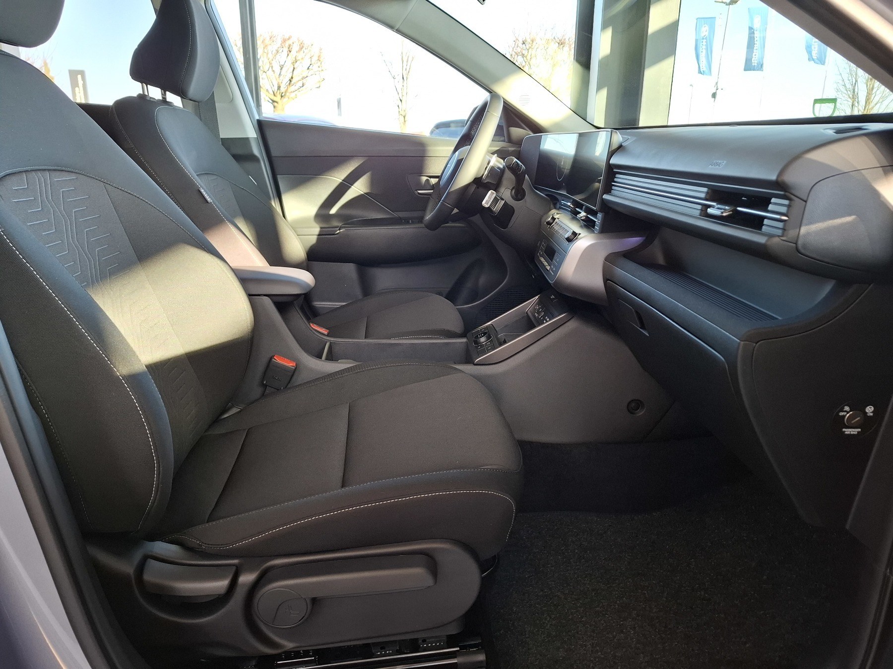Bild 12 - KONA SX2 1.6 T-GDI (138 PS) 7-DCT 2WD Trend