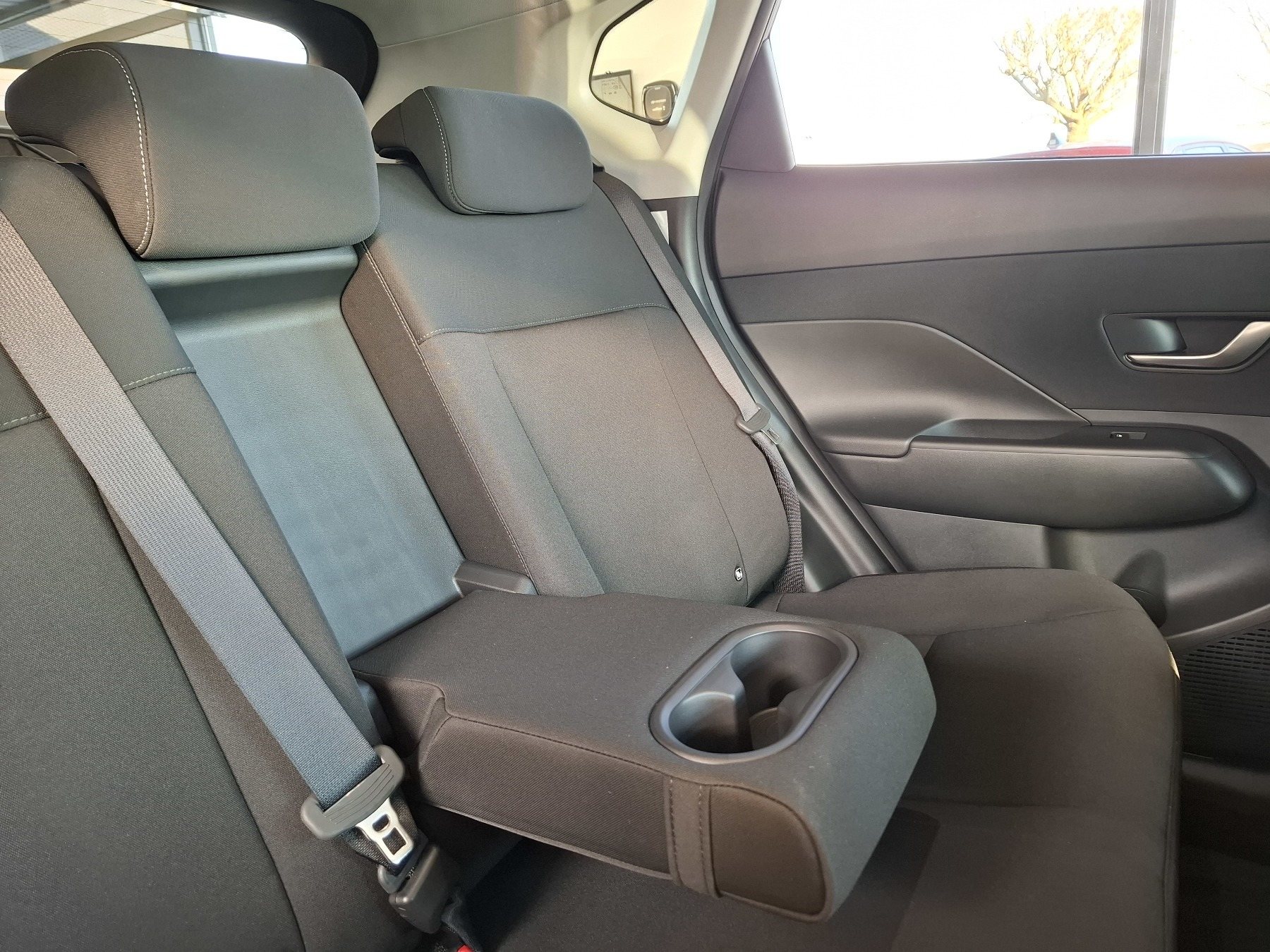 Bild 15 - KONA SX2 1.6 T-GDI (138 PS) 7-DCT 2WD Trend
