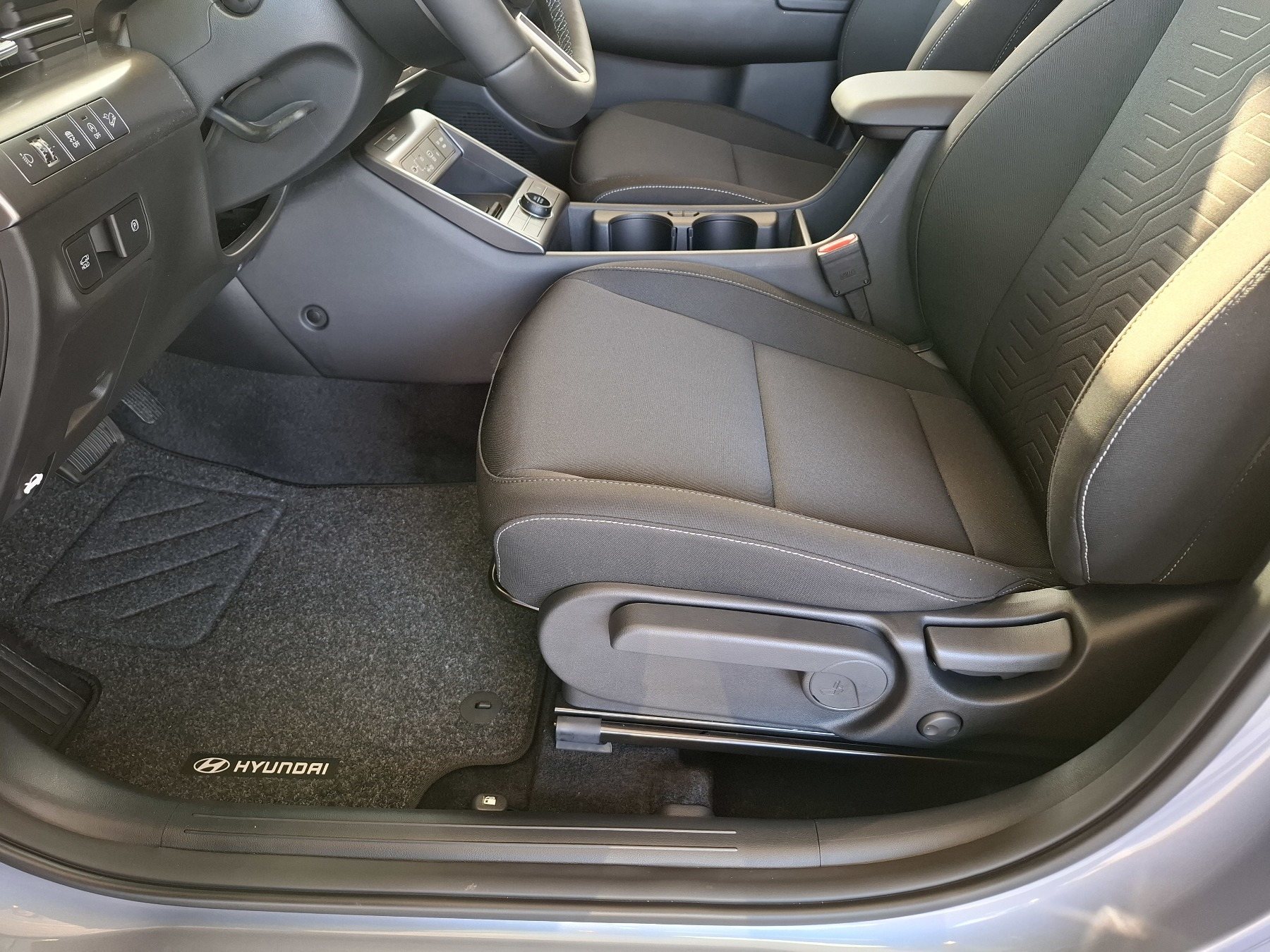 Bild 33 - KONA SX2 1.6 T-GDI (138 PS) 7-DCT 2WD Trend
