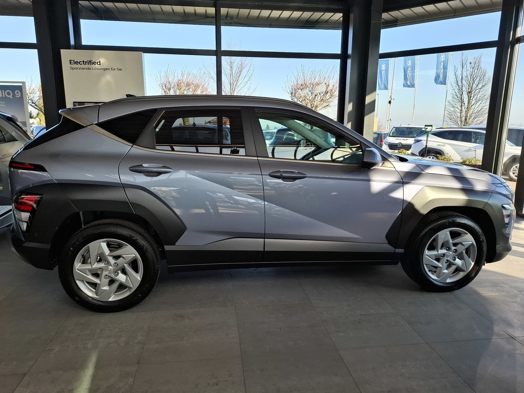 Bild 4 - KONA SX2 1.6 T-GDI (138 PS) 7-DCT 2WD Trend