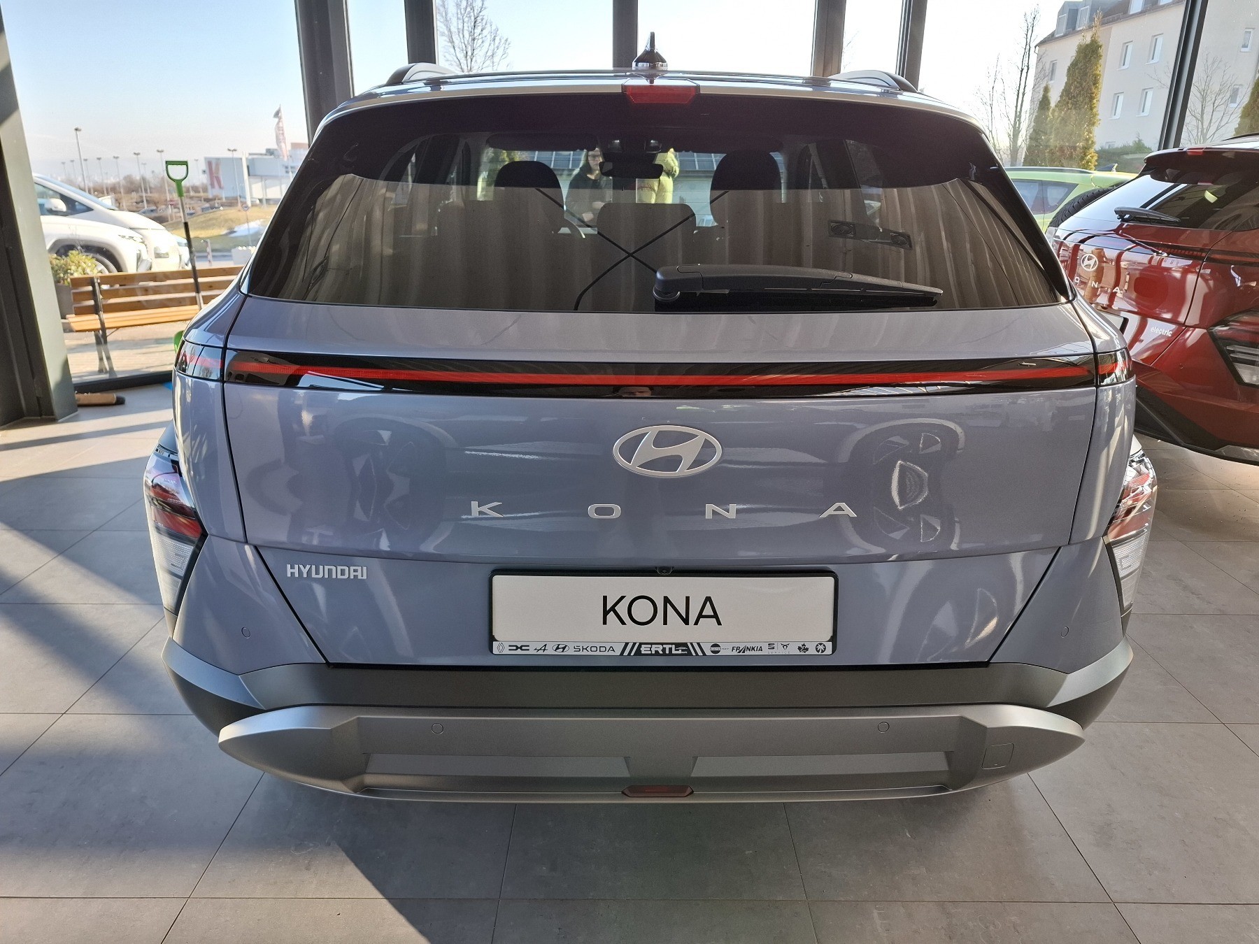 Bild 7 - KONA SX2 1.6 T-GDI (138 PS) 7-DCT 2WD Trend